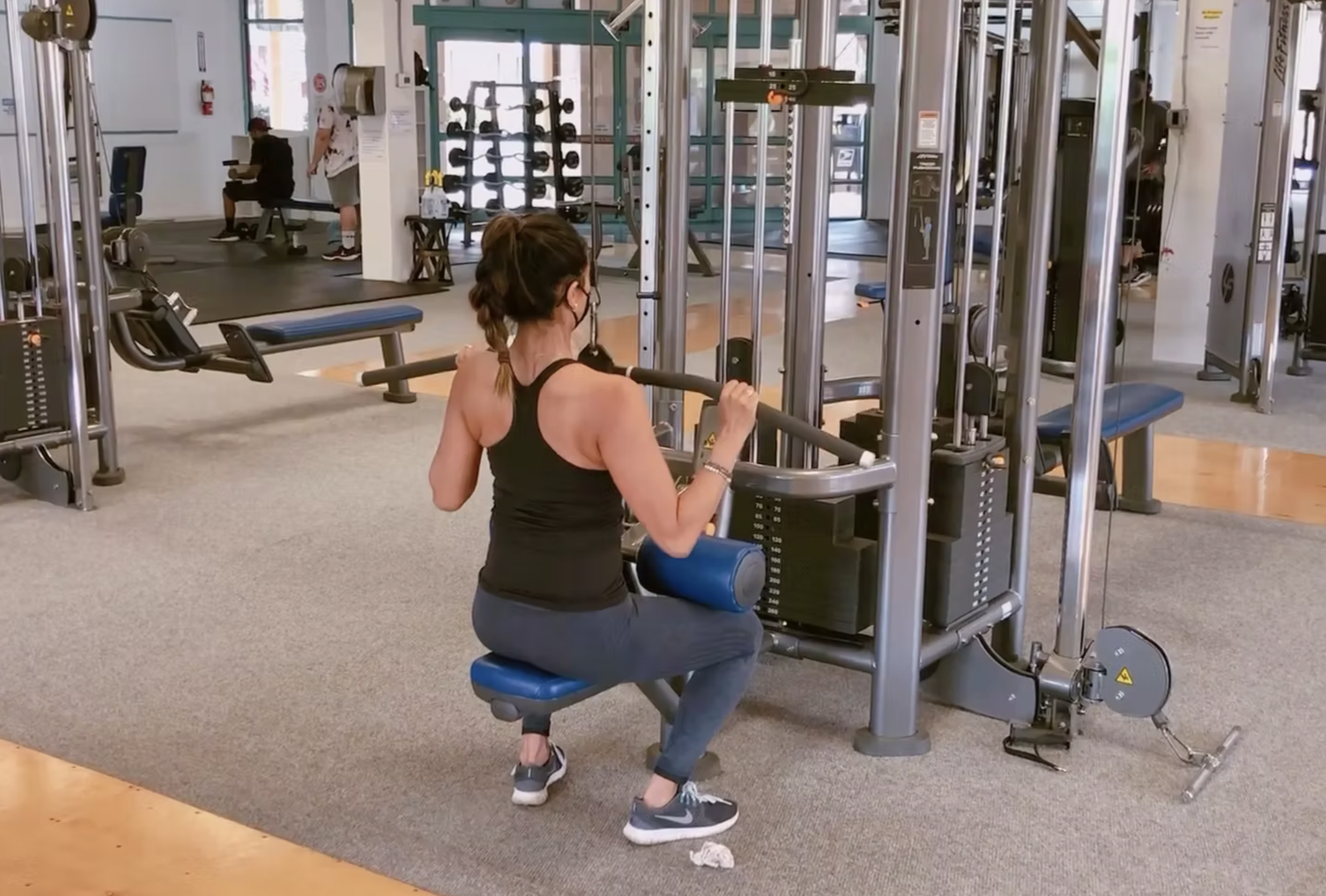 Wide Overhand Grip Lat Pulldown