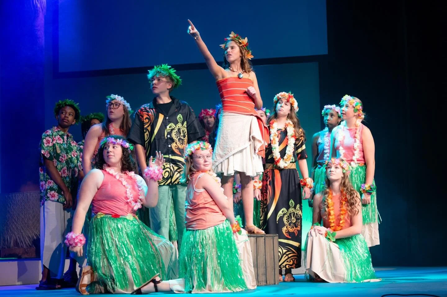 Sail into the spirit of the season with our Middle School Drama Chorus as they present Moana Jr! Also featuring our 5th/6th drama chorus students in their Tropical Christmas Showcase! 
🎄🏝️

Performance dates:
Thursday, December 4th at 7pm
Saturday,