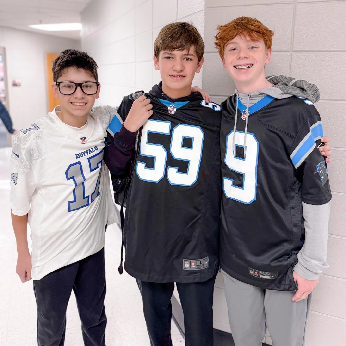 Concord Academy is showing our Carolina Panthers pride today! We&rsquo;re excited to cheer on our home team - Keep Pounding! 🖤🏈💙 

For our Elementary Principal, Mrs. LaCroix, and the many Buffalo fans in our Eagle Family we add&hellip;Go Bills! 

