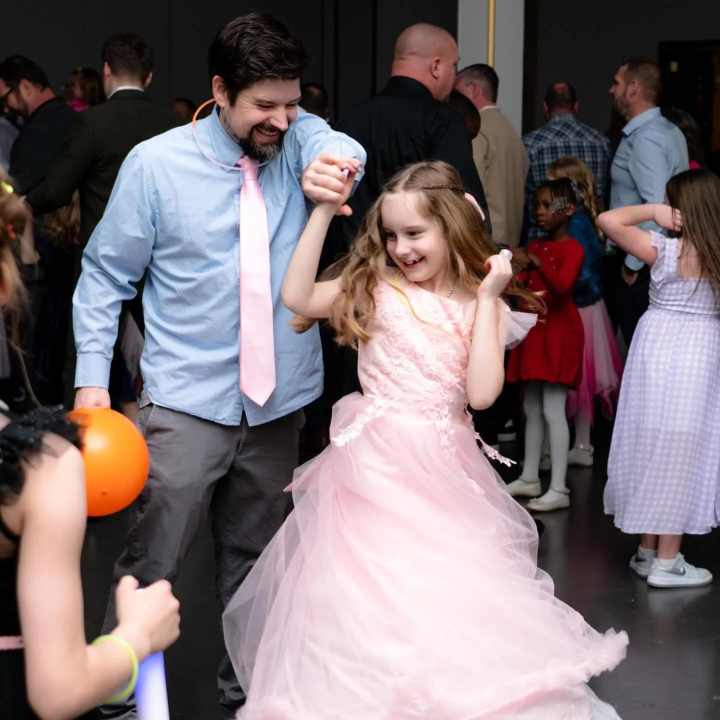 Sights &amp; sounds from the Father Daughter Dance. Let&rsquo;s glow! 🪩💕✨
#concordacademync
