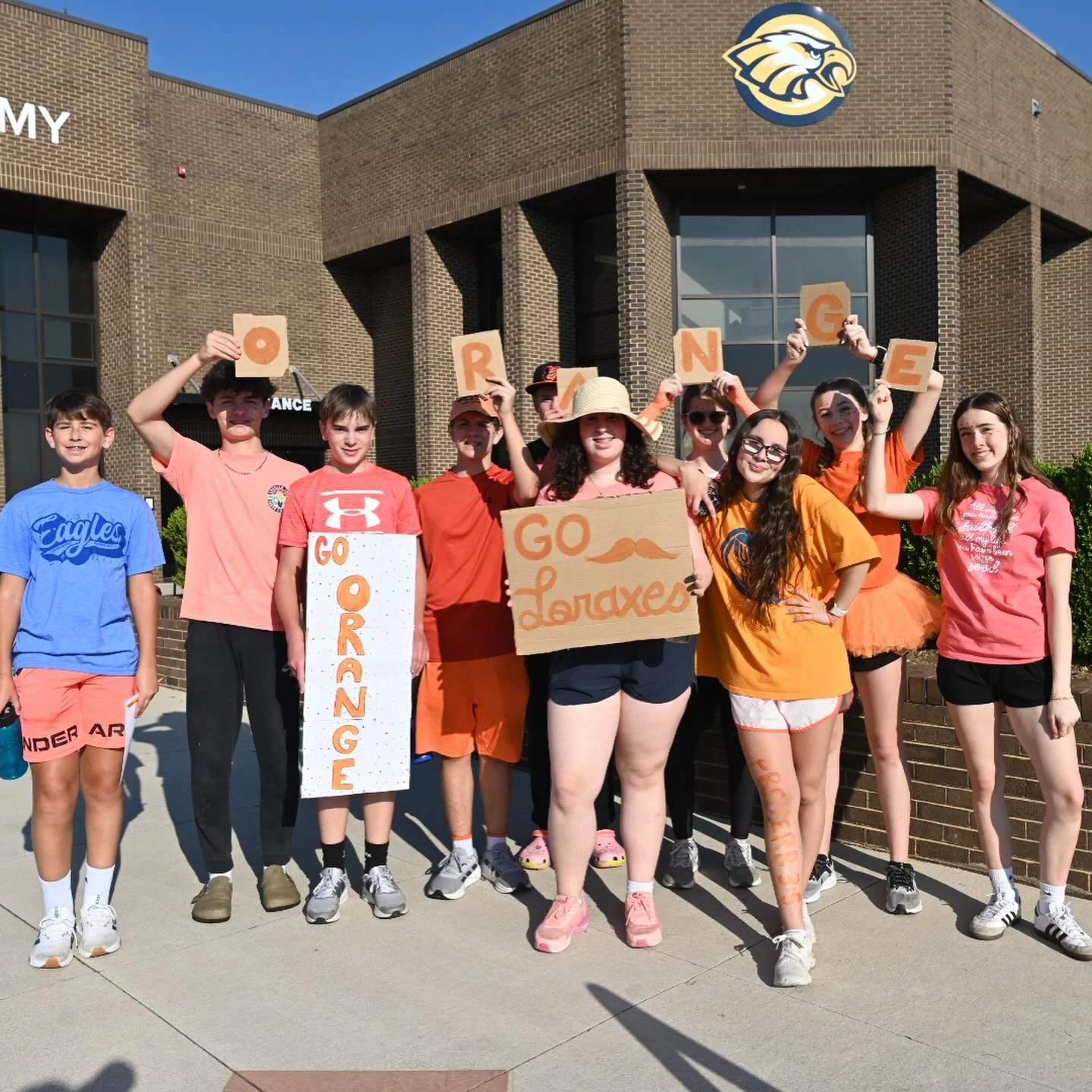 The 8th Grade Scavenger Hunt has become a true rite of passage. A day full of laughs and one last adventure to wrap up their final year in &ldquo;The Middle.&rdquo;
🔴🟠🟡🟢🔵🟣