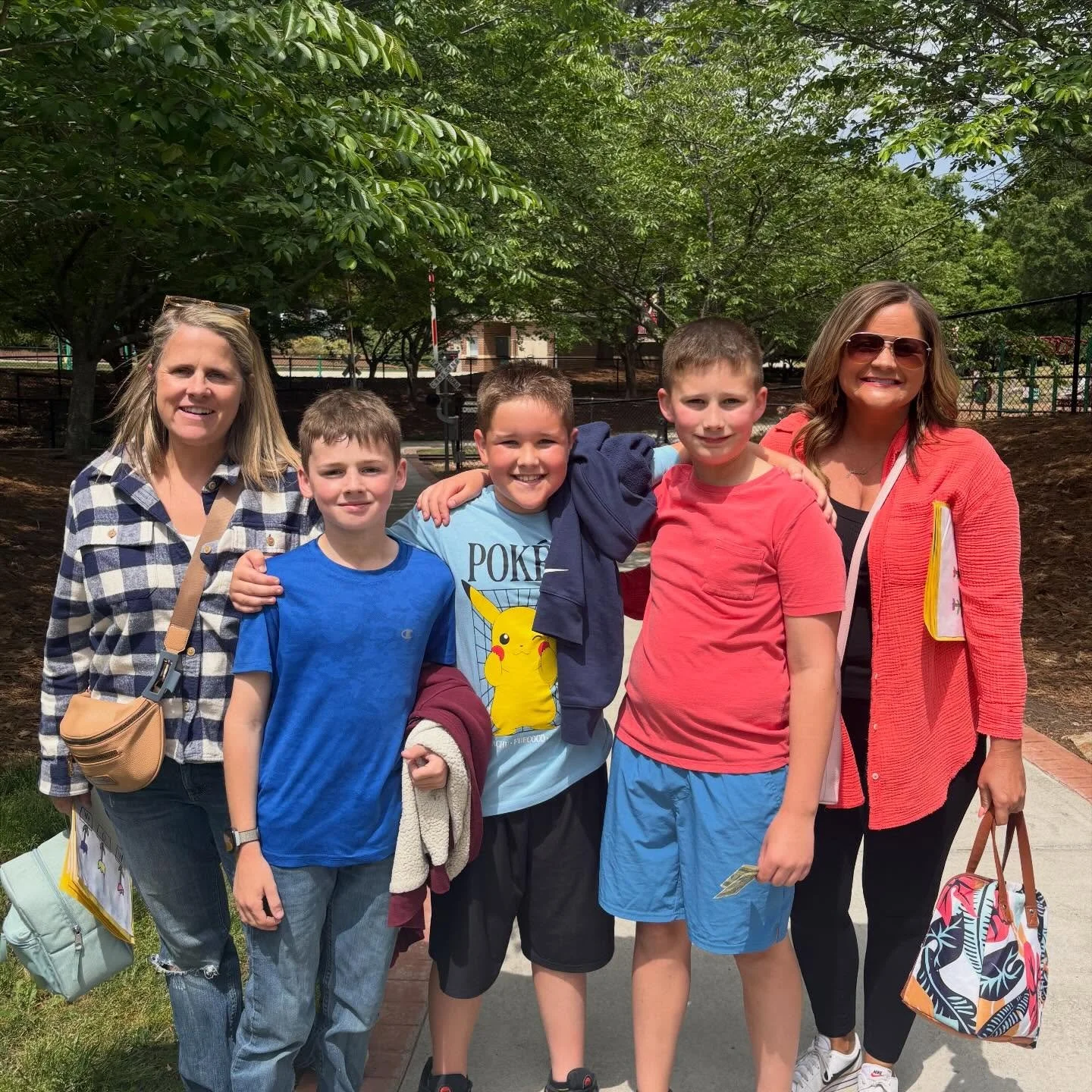 Squeeze the day! 🍋💛 Our fourth graders hosted a &ldquo;Poetry in the Park&rdquo; celebration to honor their moms.