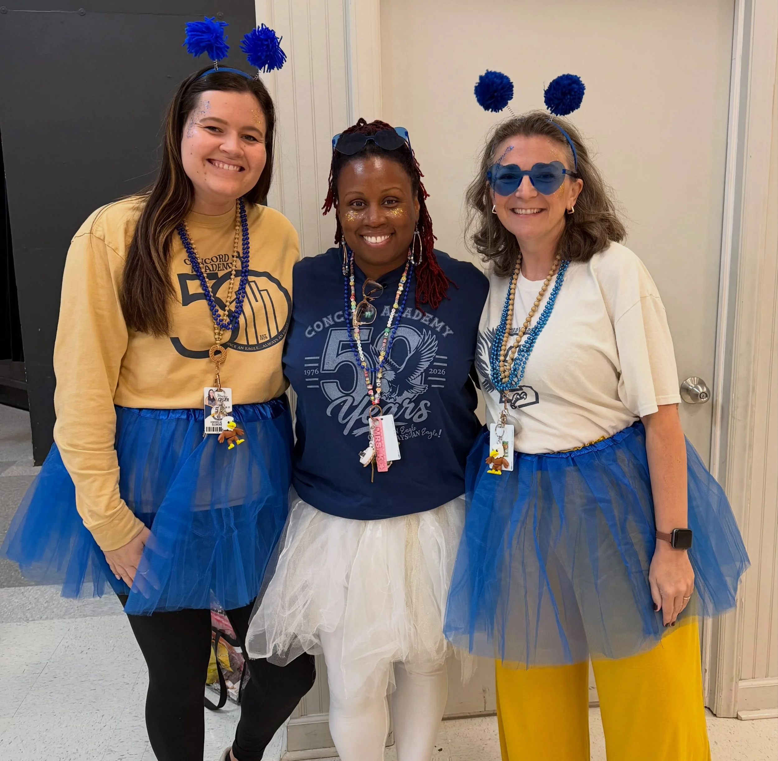 We capped off Spirit Week with Class Color Day! 
💙💛💜💗❤️