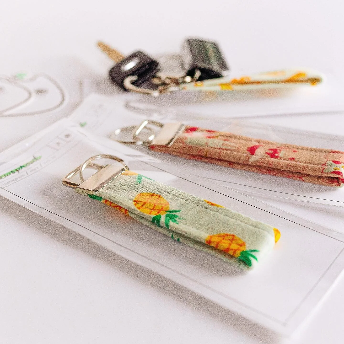 Still on the grind and currently waiting for a shipment of new fabric from Korea! Thank you to those who participated in my questionnaire, I&rsquo;m hoping you&rsquo;ll like the new new prints coming in ☺️
📸: @isao_good 
.
.
.
.
.
#sewsprout #hawaii