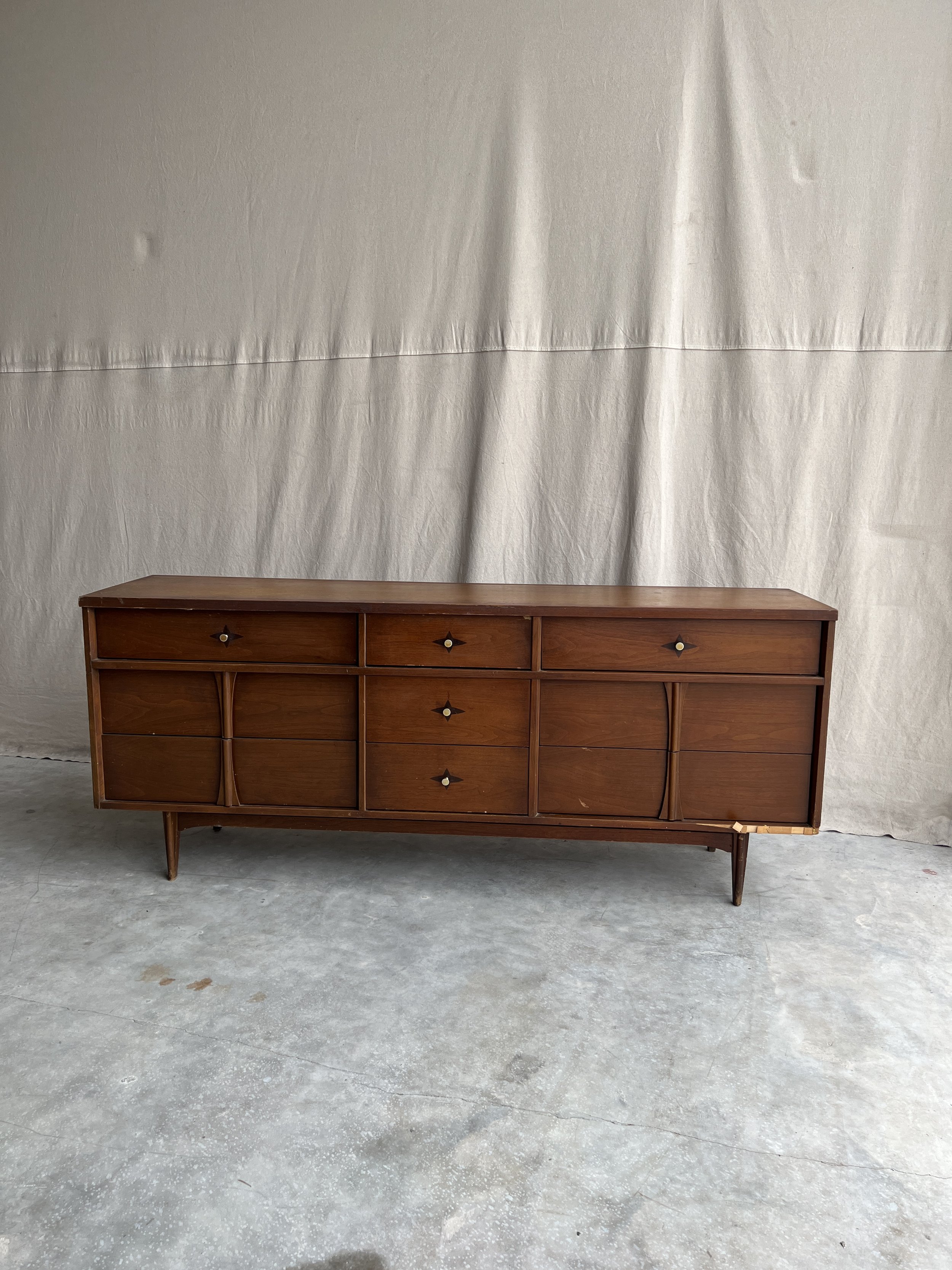 Vintage Mid Century Modern Bassett Dresser