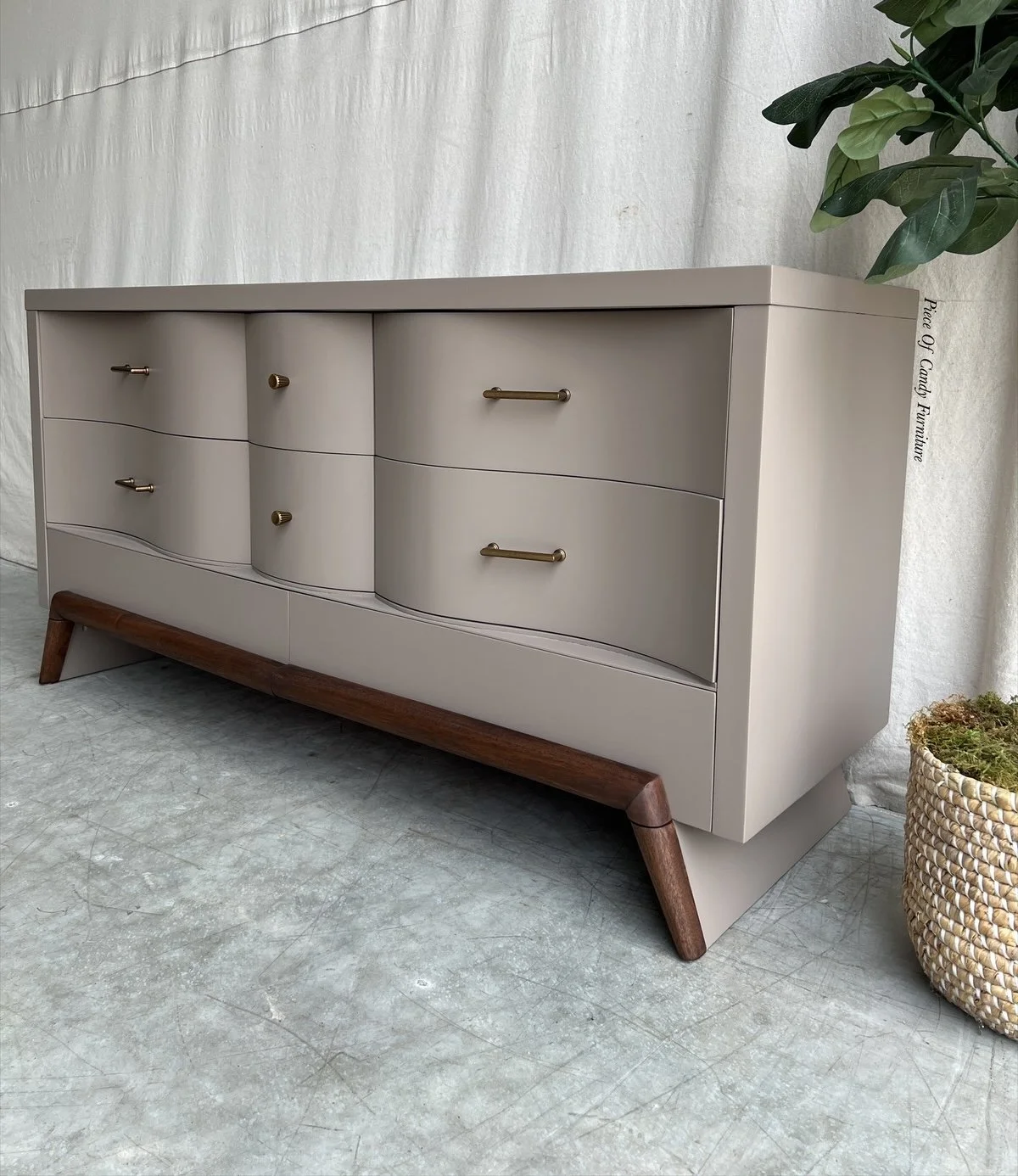 eZy Watermark_22-12-2025_06-00-53-4550PM.jpeg