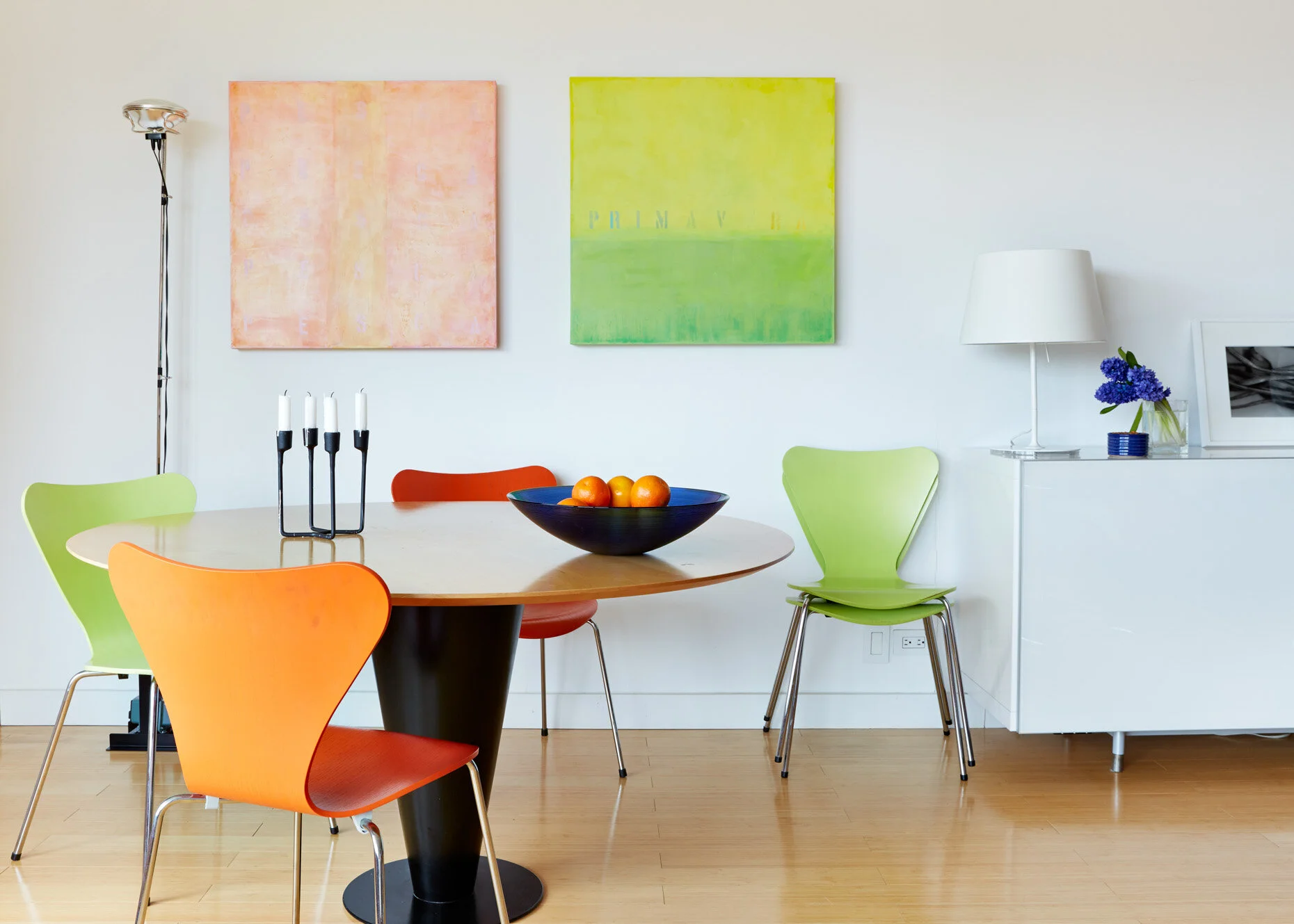 BizJones_40East94th_DiningTable_web.jpg