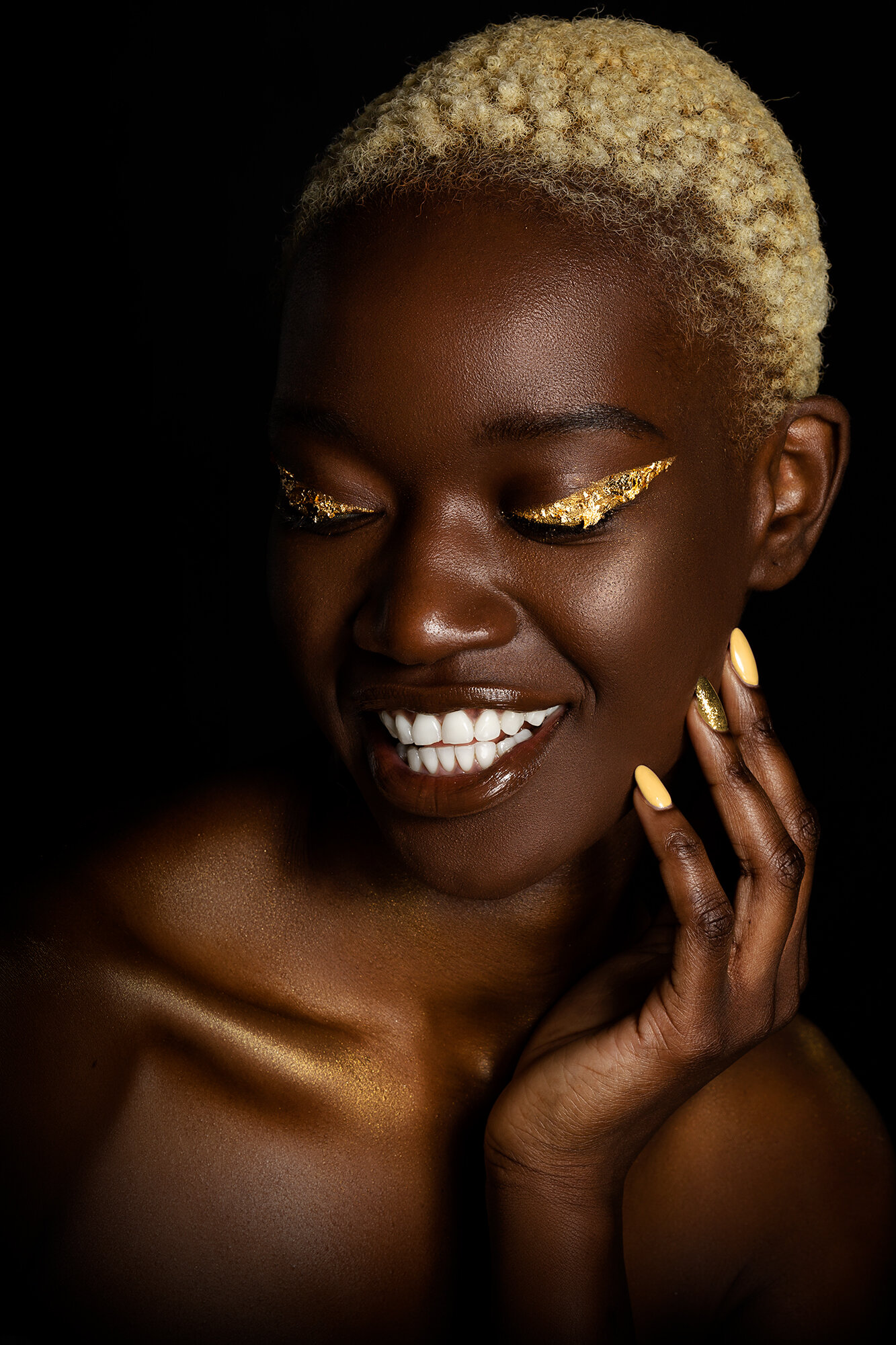 Phonsie Photography | Beauty & Skincare