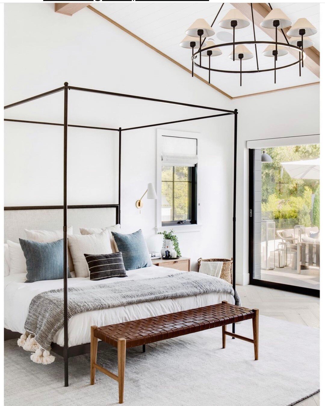 I&rsquo;M SLEEPING IN! 🛌⠀⠀⠀⠀⠀⠀⠀⠀⠀
⠀⠀⠀⠀⠀⠀⠀⠀⠀
@leclairdecor created a natural, NEUTRAL + light filled space that&rsquo;s perfect for sweet dreams! ⠀⠀⠀⠀⠀⠀⠀⠀⠀⠀⠀⠀⠀⠀⠀⠀⠀⠀
It&rsquo;s all about the canopy beds these days! Loving the look! Yay or nay?⠀⠀⠀⠀⠀⠀⠀⠀