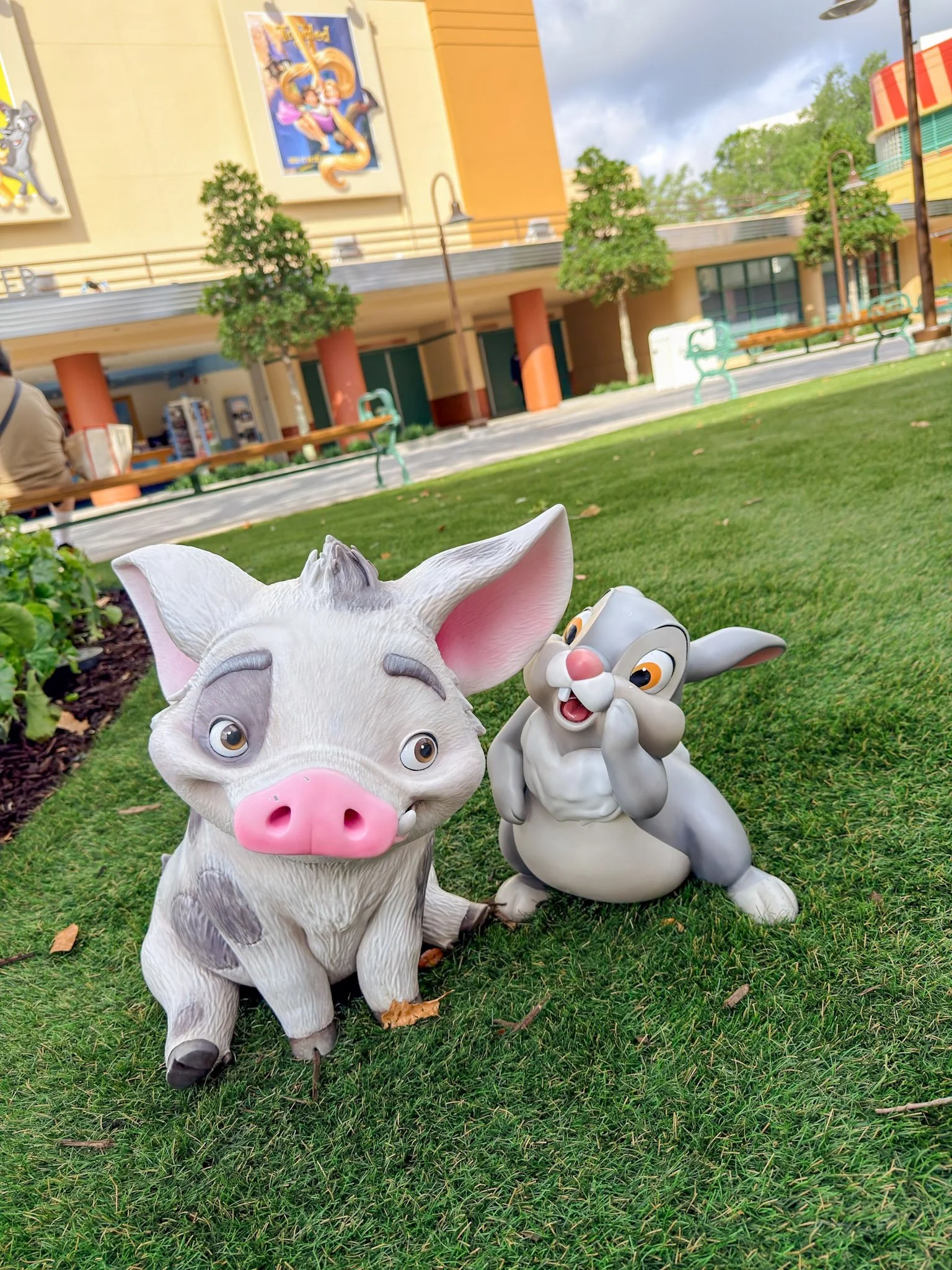 Walt Disney Studios Pua and Thumper Cool Kids' Summer.jpg