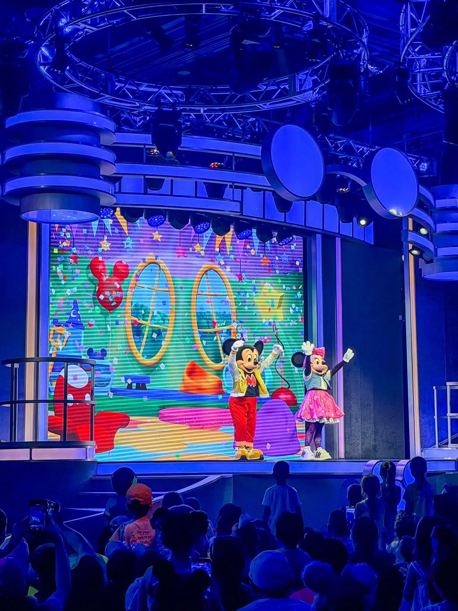 Mickey Mouse Clubhouse Live 2 Cool Kids' Summer.jpg