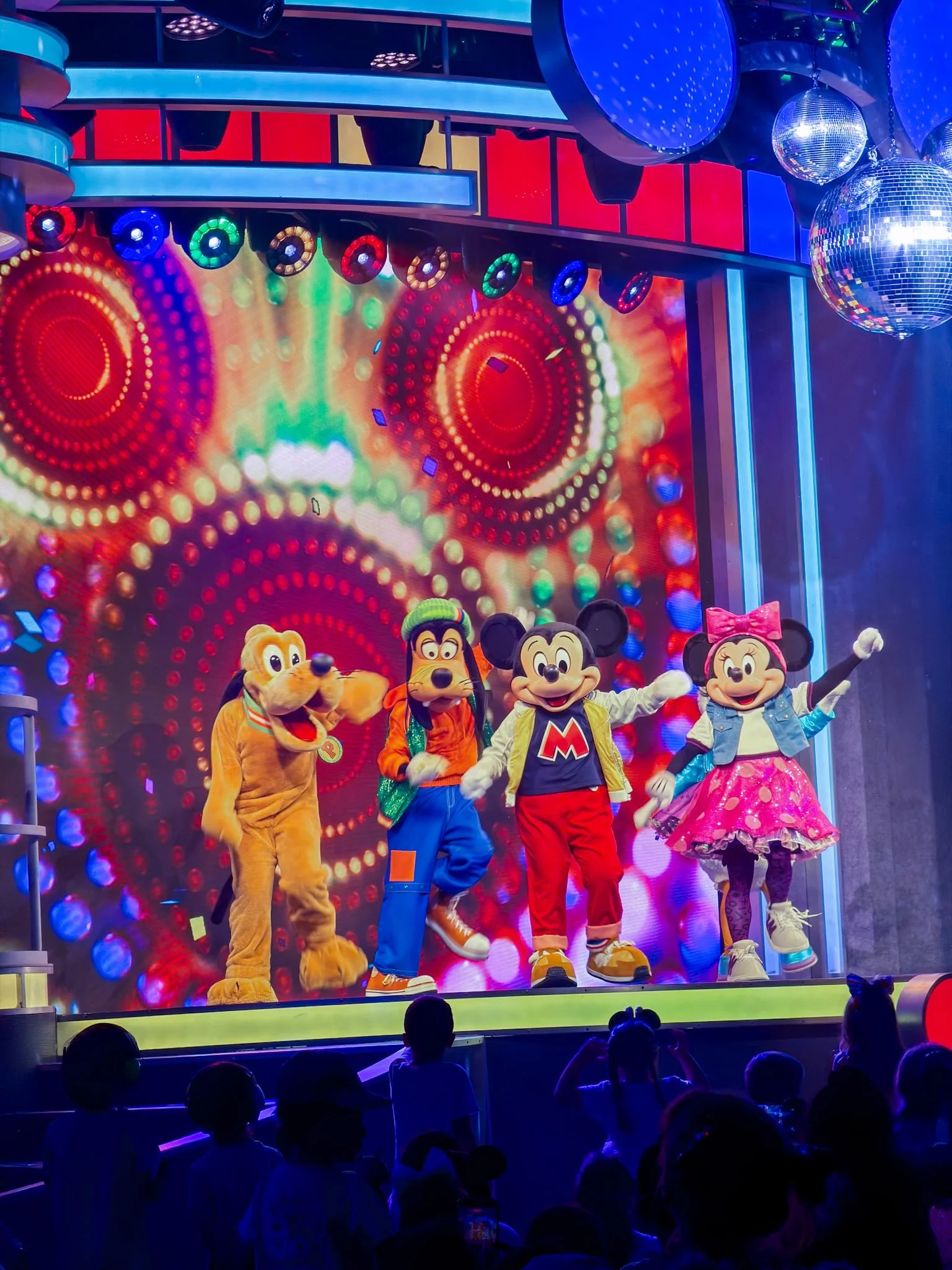 Mickey Mouse Clubhouse Live 6 Cool Kids' Summer.jpg