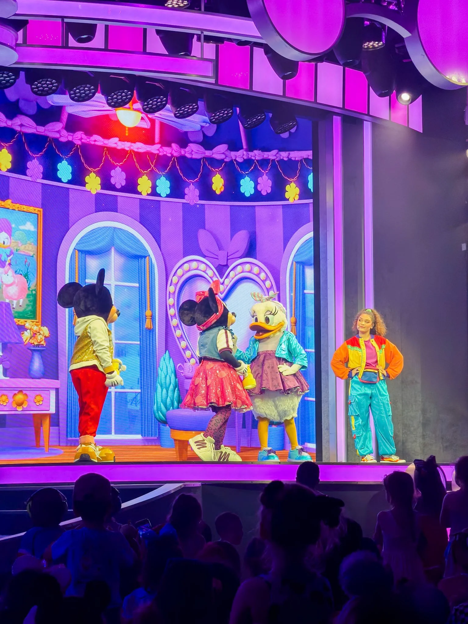 Mickey Mouse Clubhouse Live 5Cool Kids' Summer.jpg