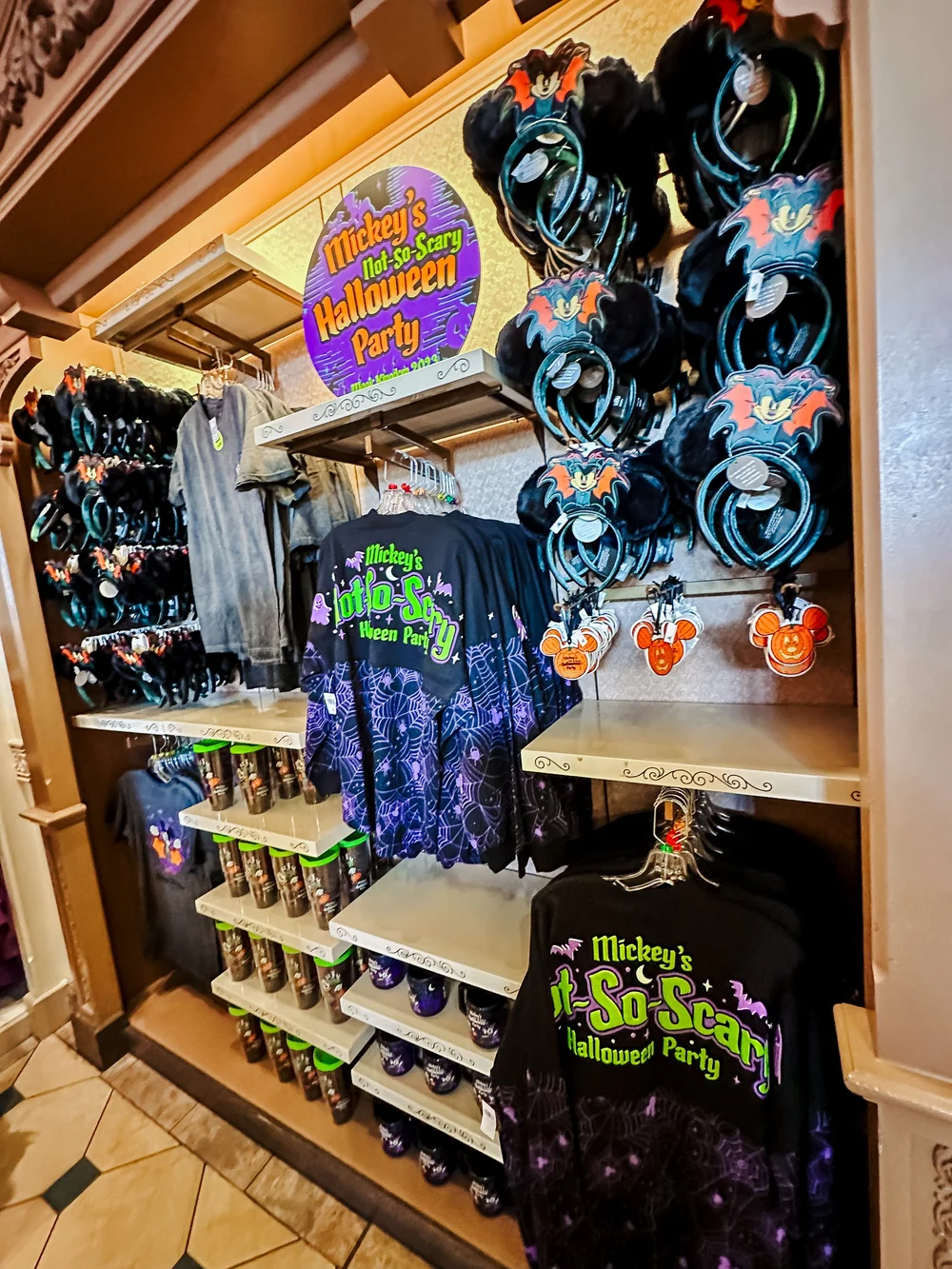 Merchandise Guide to Mickey’s Not So Scary Halloween Party — Hemphilly