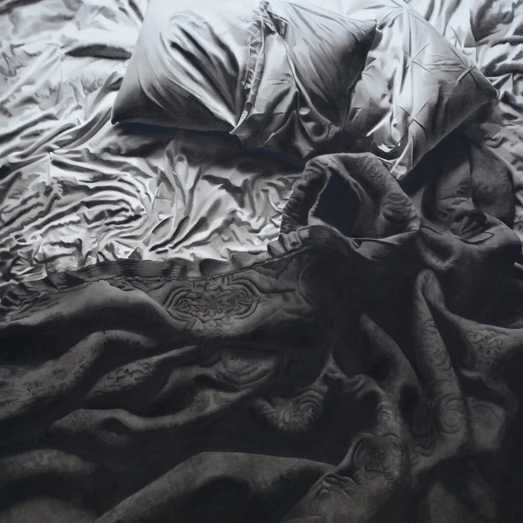 Black brings interest and drama to paintings, so how do we make them interesting? And how do we create the illusion of light and shadow with black paint?

Join me as I demonstrate my approach to painting blacks in my watercolour paintings. Using the 