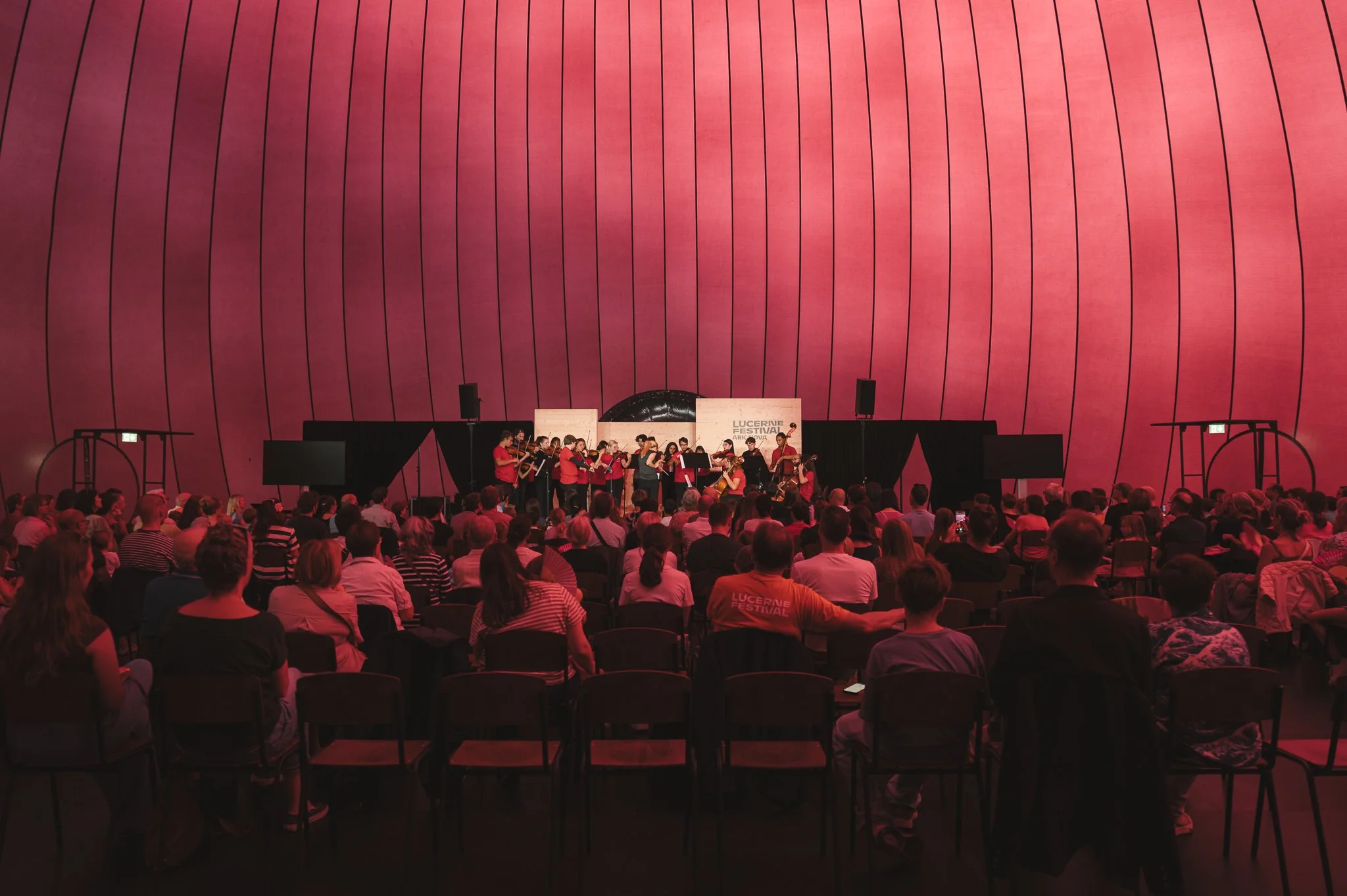 20250907_superarsuisse_youthorchestra_1_c_mathyaskurmann_lucernefestivalarknova_anish_kapoor_all_rights_reserved-3.jpg