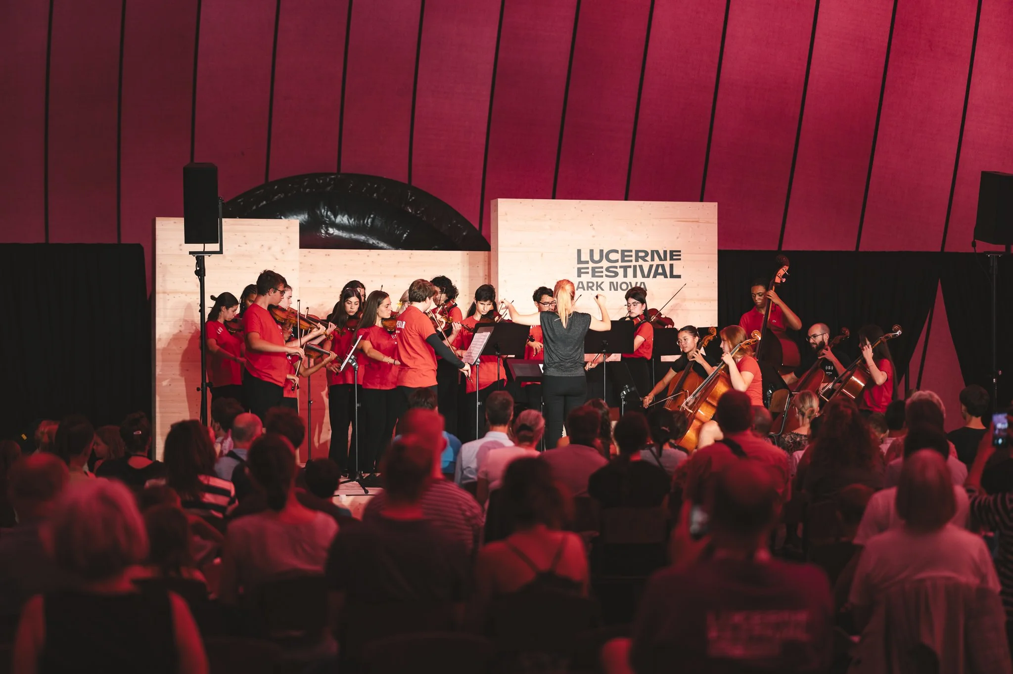 20250907_superarsuisse_youthorchestra_1_c_mathyaskurmann_lucernefestivalarknova_anish_kapoor_all_rights_reserved-37.jpg