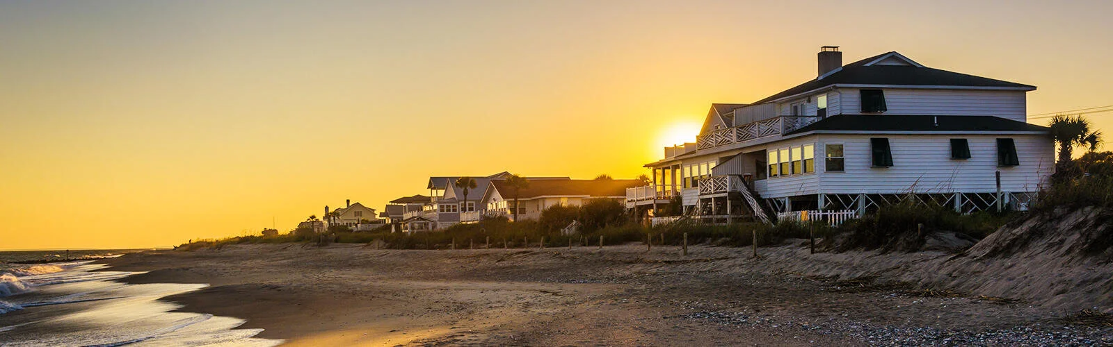 vacation-home-sales-skyrocket-500.jpg.imgw.3600.3600.jpg