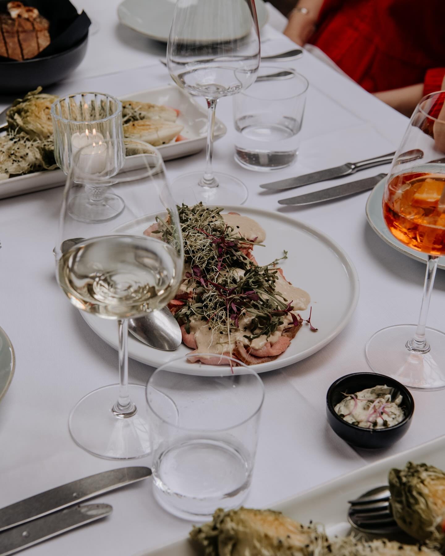liebe geht durch den magen #tavolata #cheerstolove 

@_chez_smith 

#hochzeit #wedding #swisswedding #zurich #zurichfoodie #swissweddingphotographer #foodlover #simonaportmannfotografie #simonaportmann