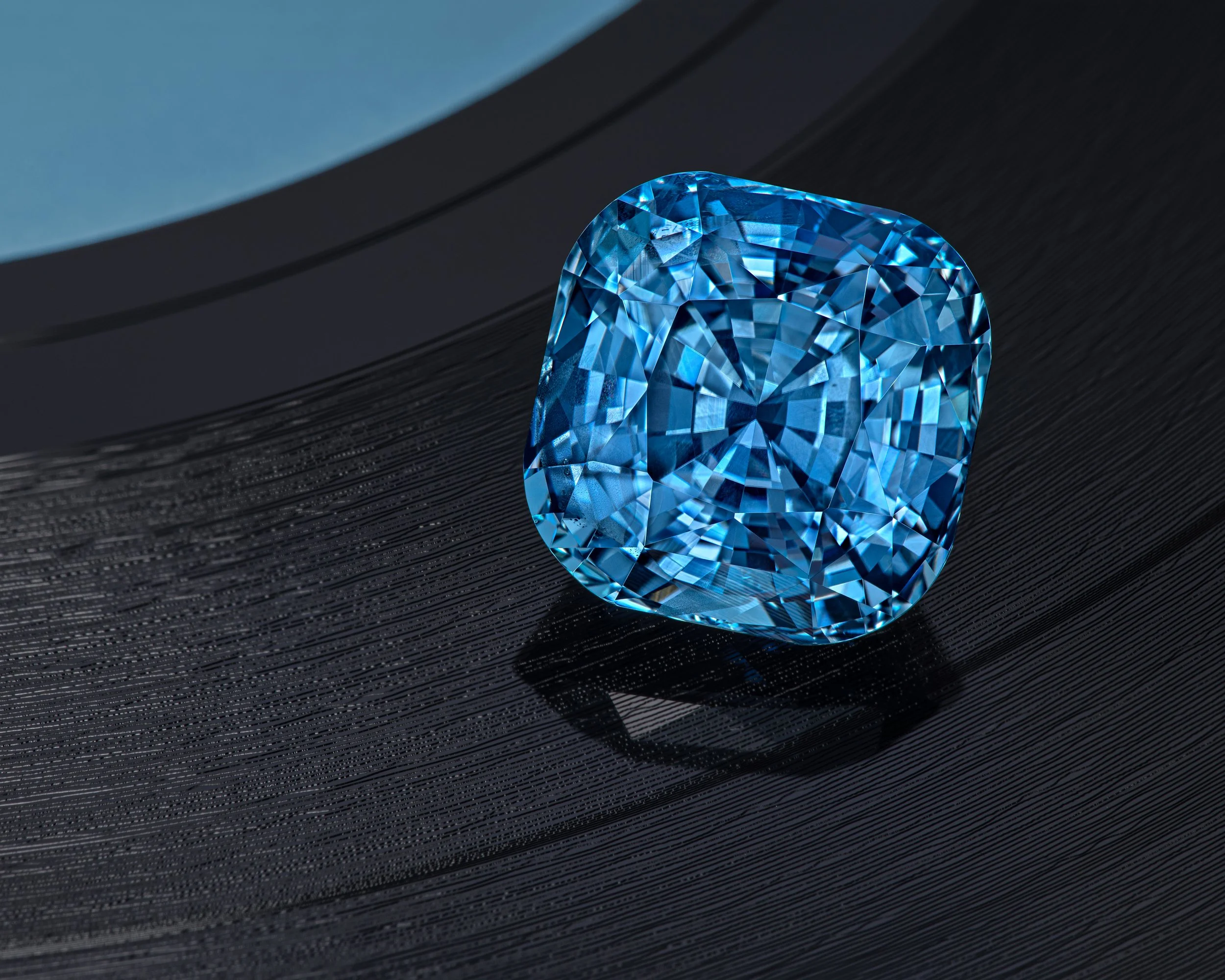 24.71ct_Blue_Sapphire_Burma_NH_