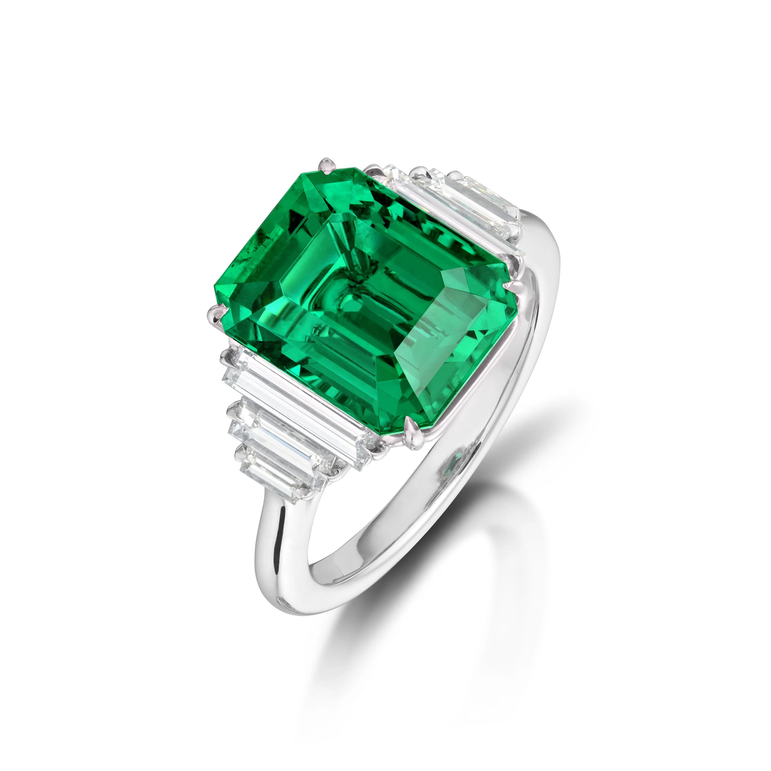 5.48 carat Colombian Emerald and diamond ring 