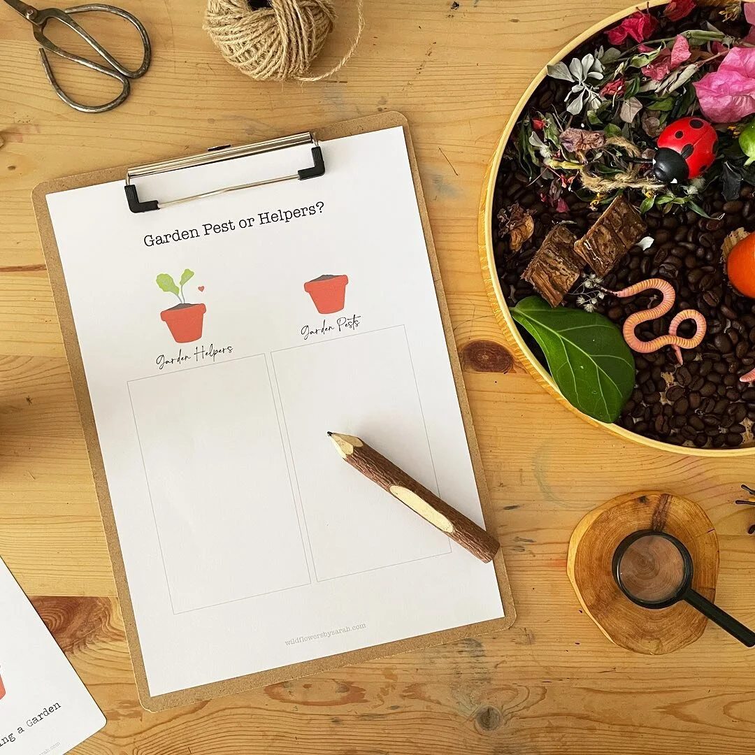 Looking for a fun and educational way to engage your little ones with nature? Try making a sensory bin using items from your garden! Fill up a tray with soil (we used coffee beans), rocks, leaves, flowers, and other natural materials for a visual &am