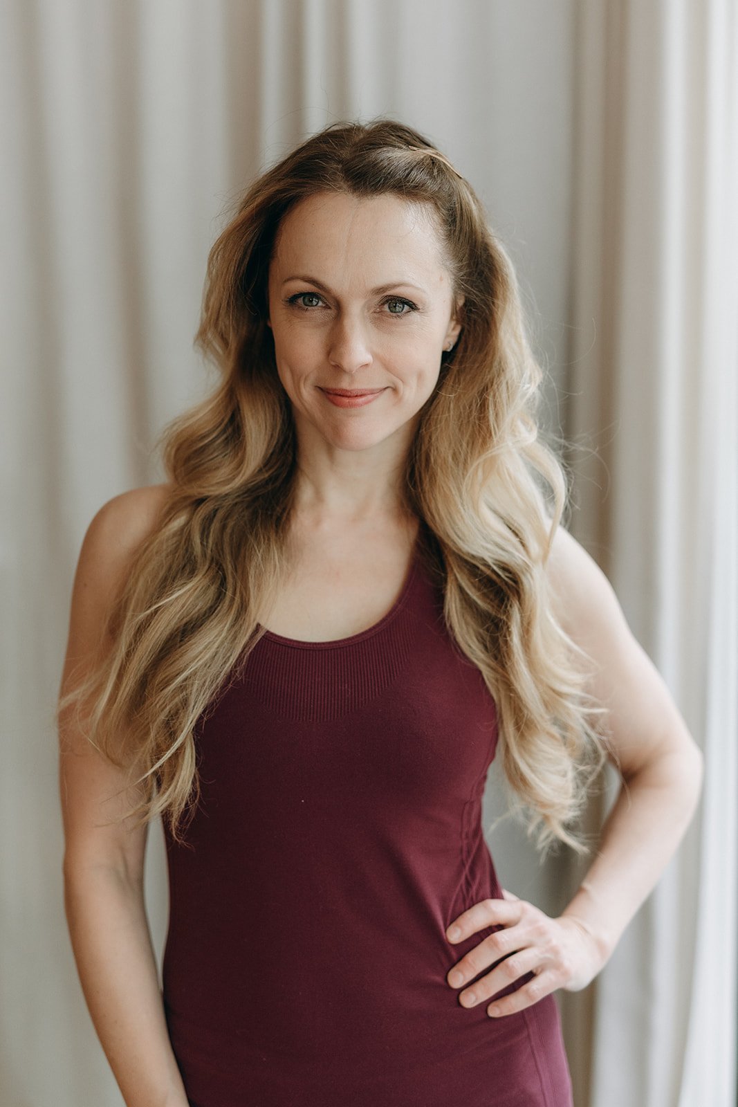 Natalie Alison Yoga Stelle Team