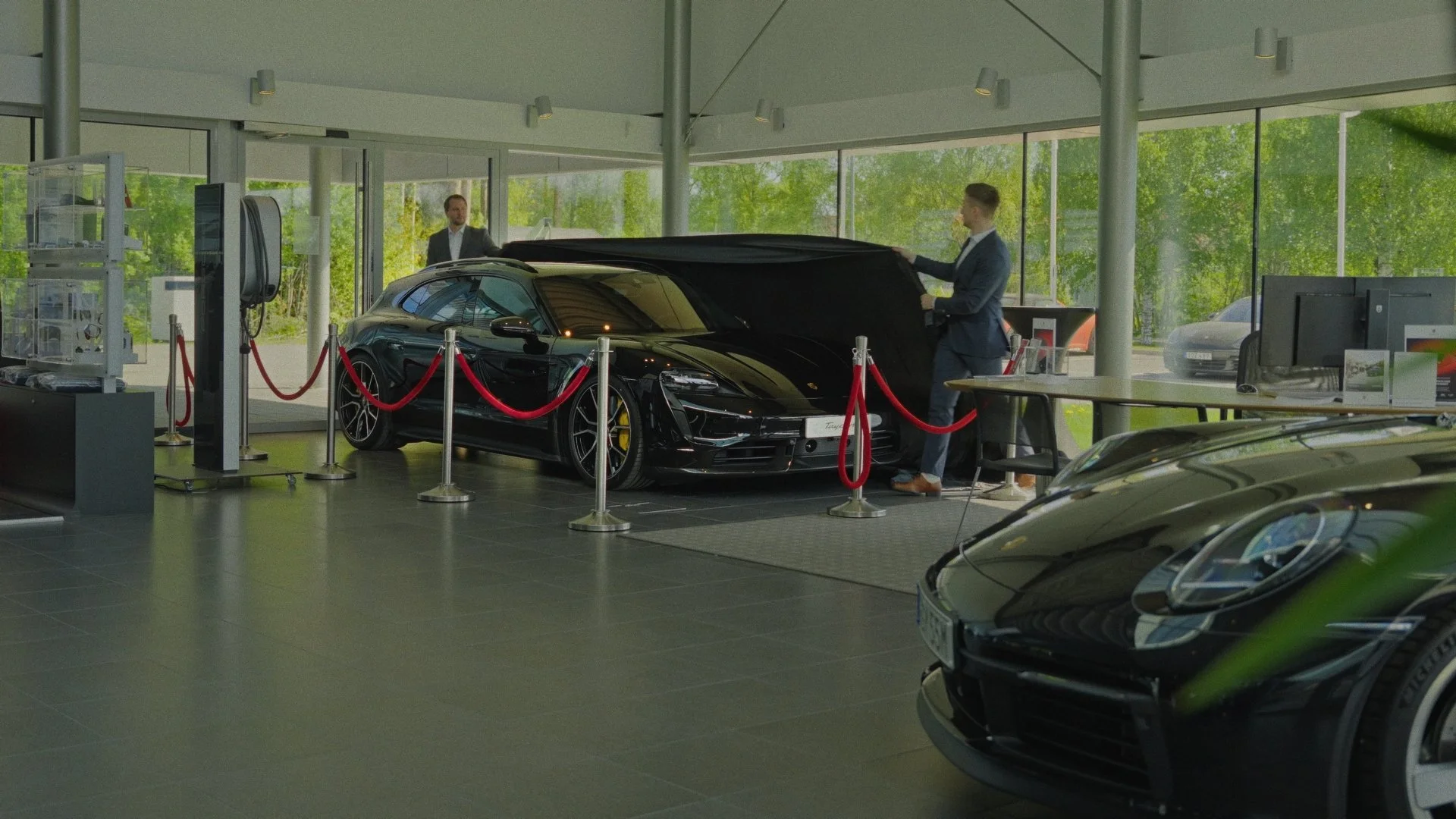 porsche frames_1.1.1.jpg