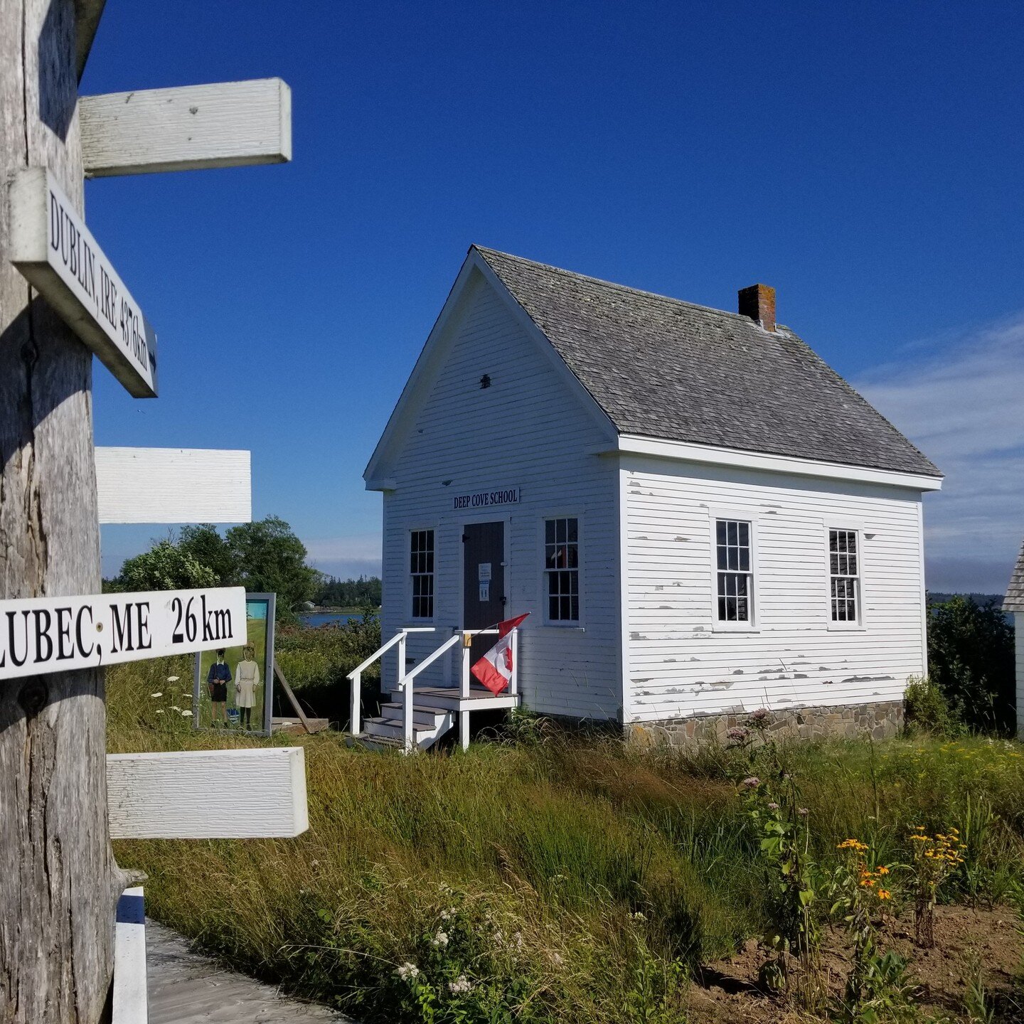 When on #GrandMananIsland, do not miss the Grand Manan Museum! Full of heritage and history, this amazing treasure trove is truly worth a visit, and take a walk at the back of the building too! 

#grandmananisland #explorenb #newbrunswick #grandmanan