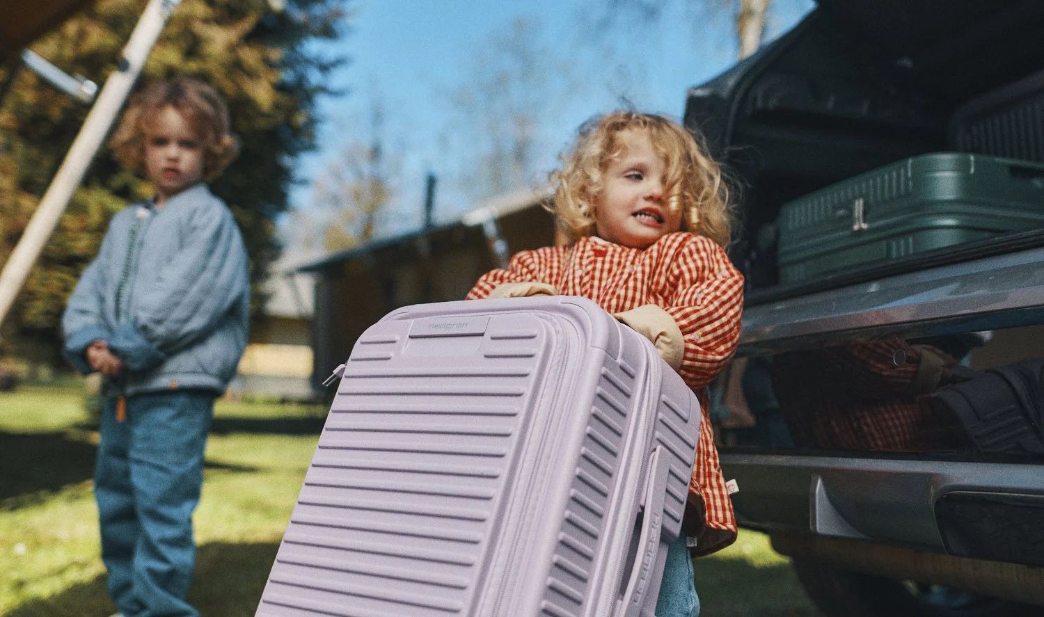 10AM-LANDAL-DD20005 1.jpg