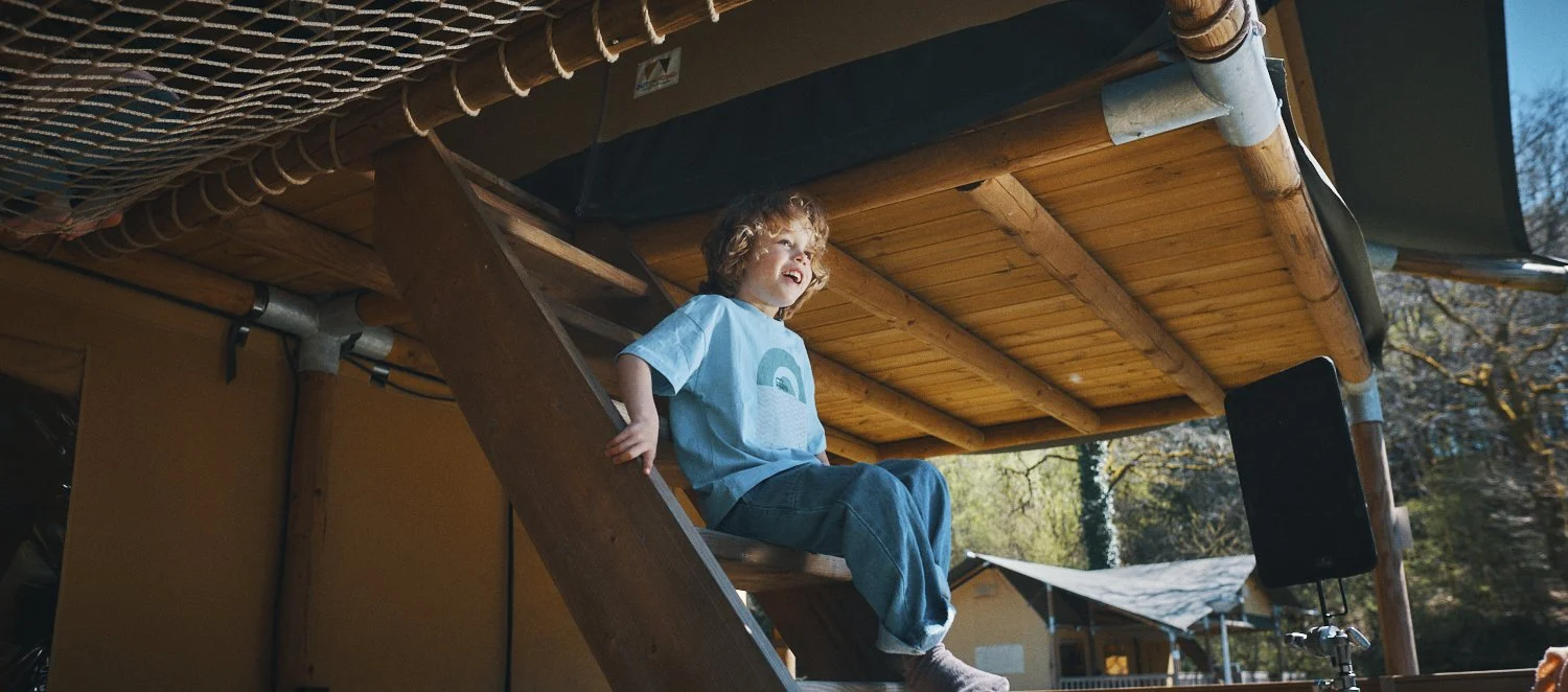 10AM-LANDAL-DD20101 2.jpg