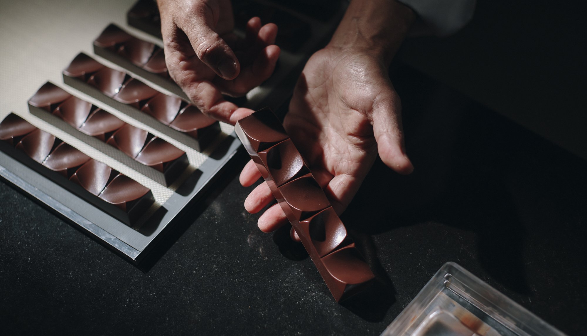 CALLEBAUT_FLAVOURCODE0244 4.jpg