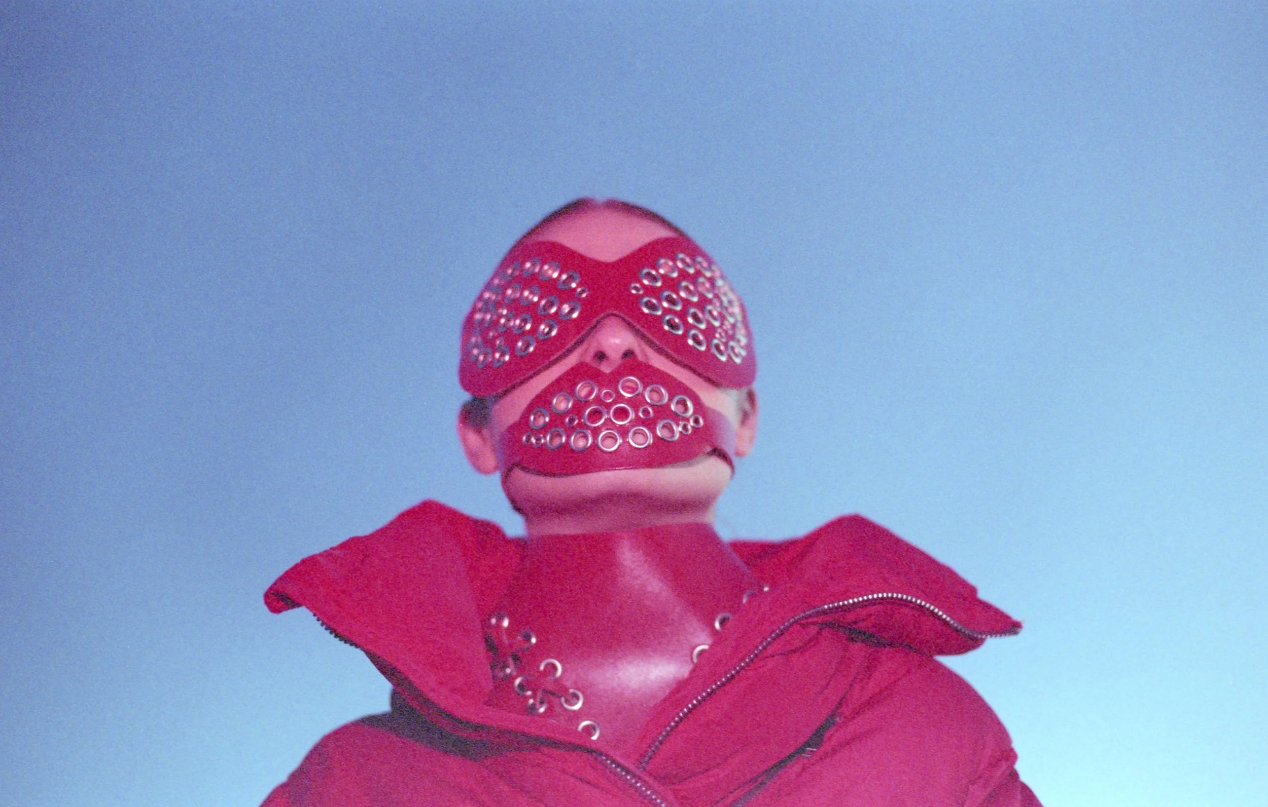 THE-MONSTER-INSIDE-ME_NYLON0010.jpg