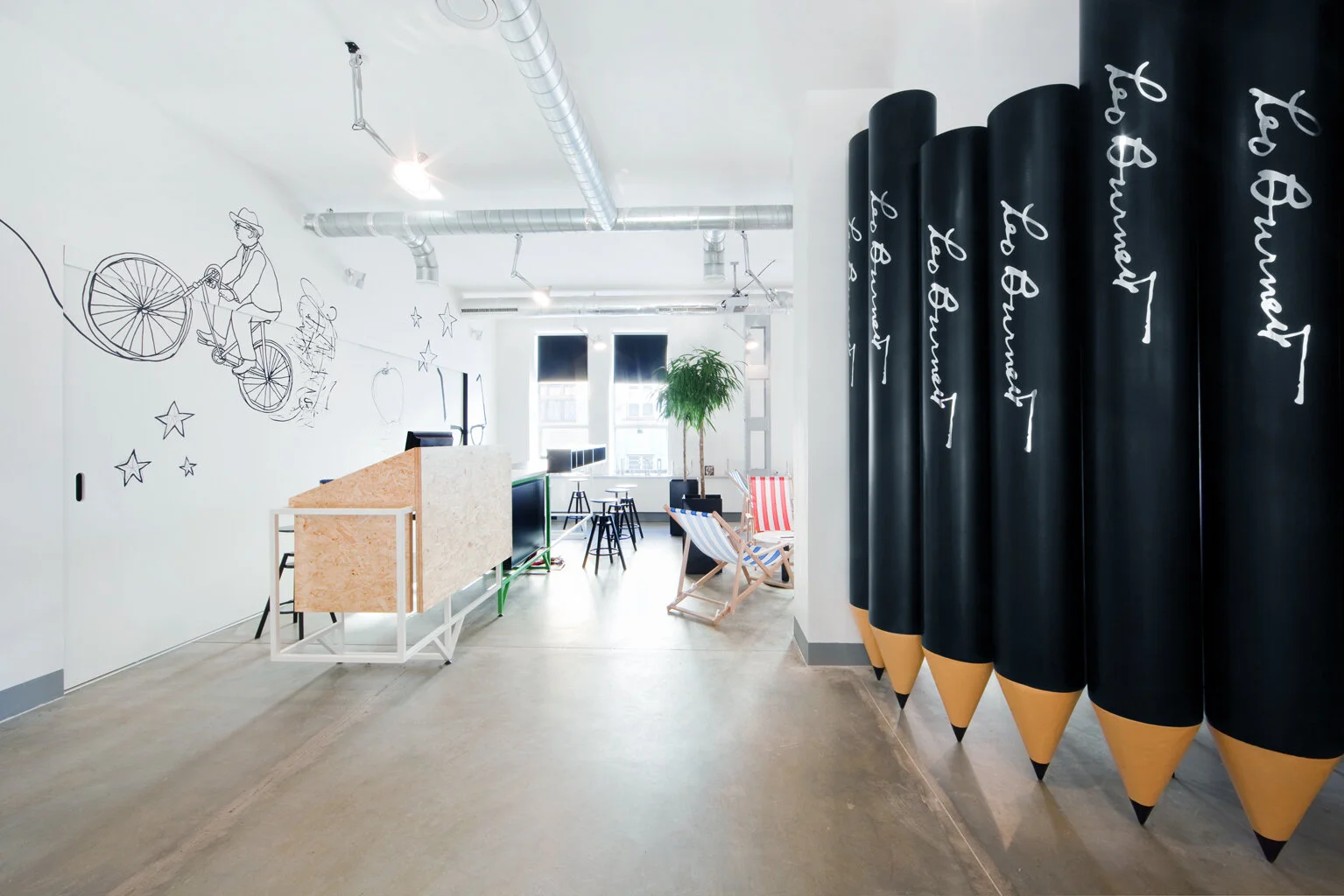 interiér reklamní agentury leo burnett recepce 