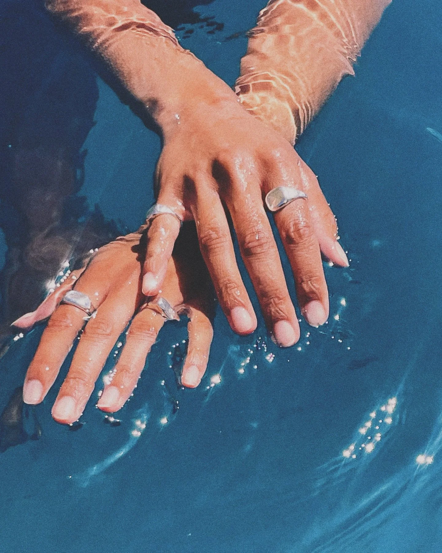 🌞 Update to my turnaround times! 🌞 

I am going away on holiday from 24th April - 8 May 🐚 taking some full blown time off across the ocean 🌊 

This means that I won&rsquo;t be responding to emails (unless super urgent) or working / sending out an