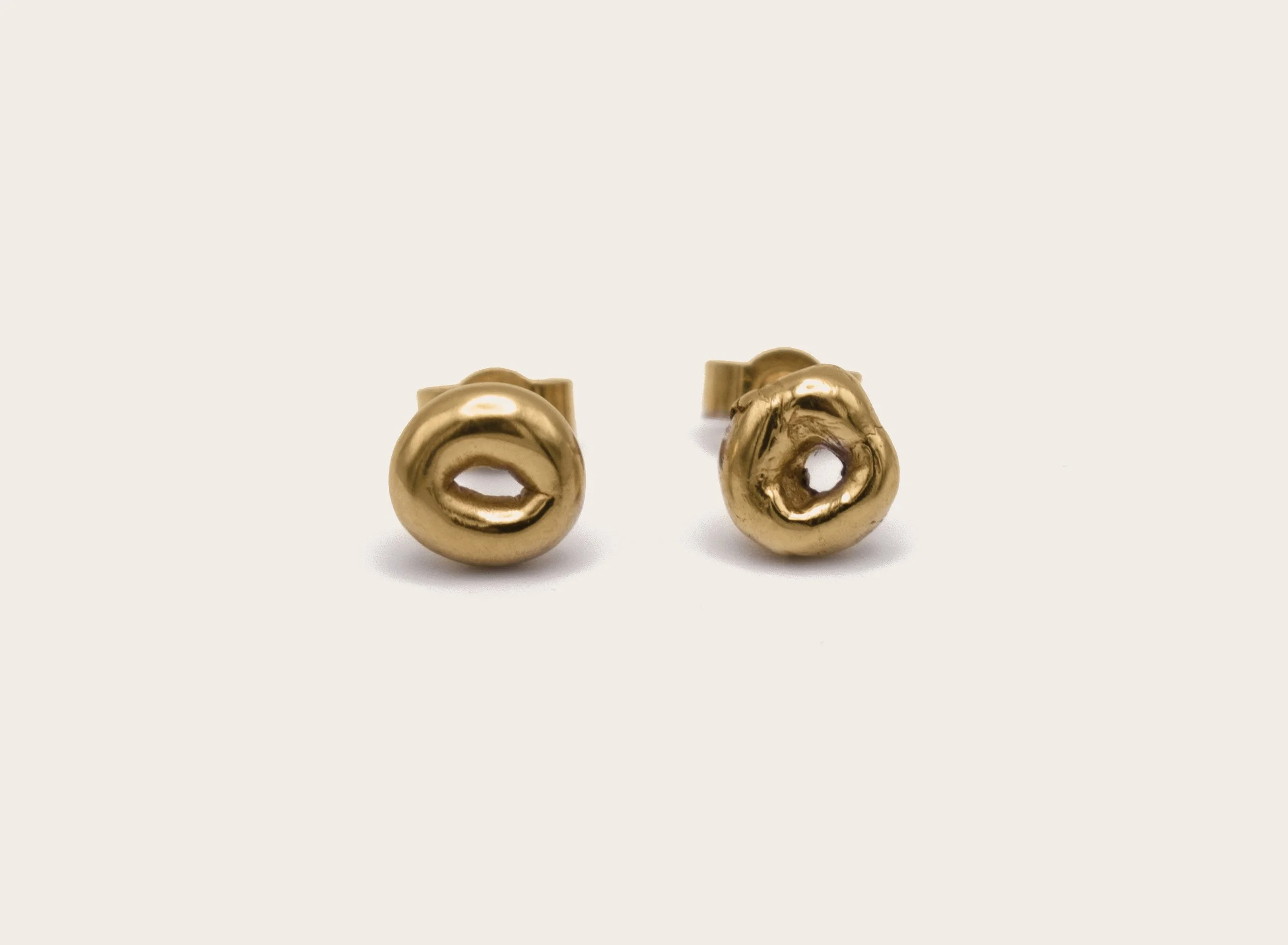 9ct Gold Mini Molten Donut Studs