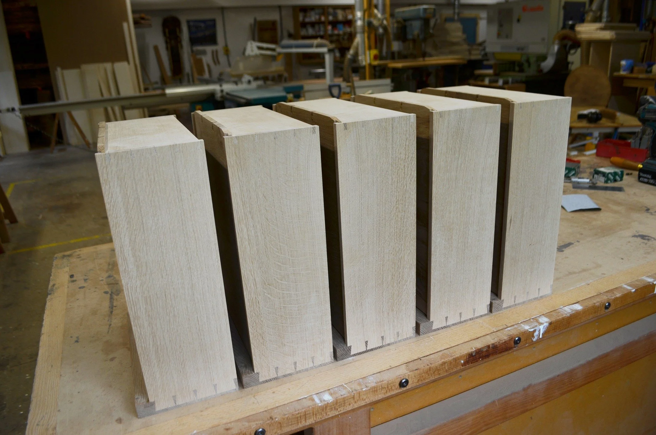 Working with wood that was once a tree just down the road from my house. 

#scottishoak #oak #dovetails