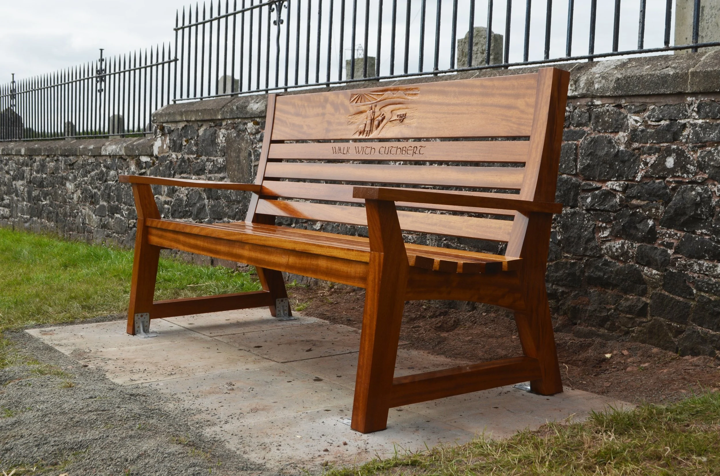 Bench just installed in Oxton, along the route that Cuthbert the Shepherd walked towards Melrose and saw the light, which led him to become a monk, later bishop and then a saint.

Funded by Transport Scotland via Scottish Borders Council and commissi