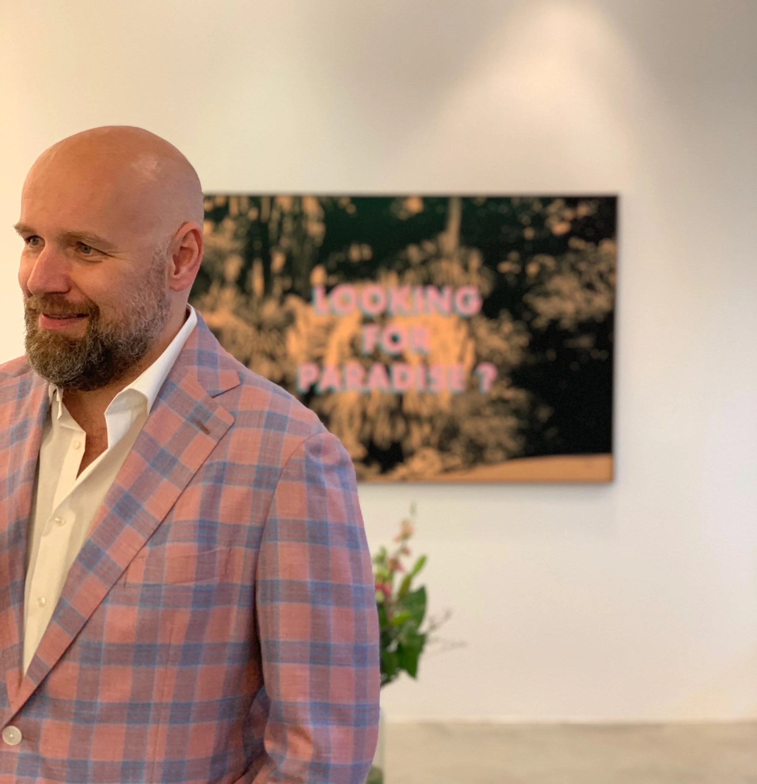 N° 34 - What Artists Wear