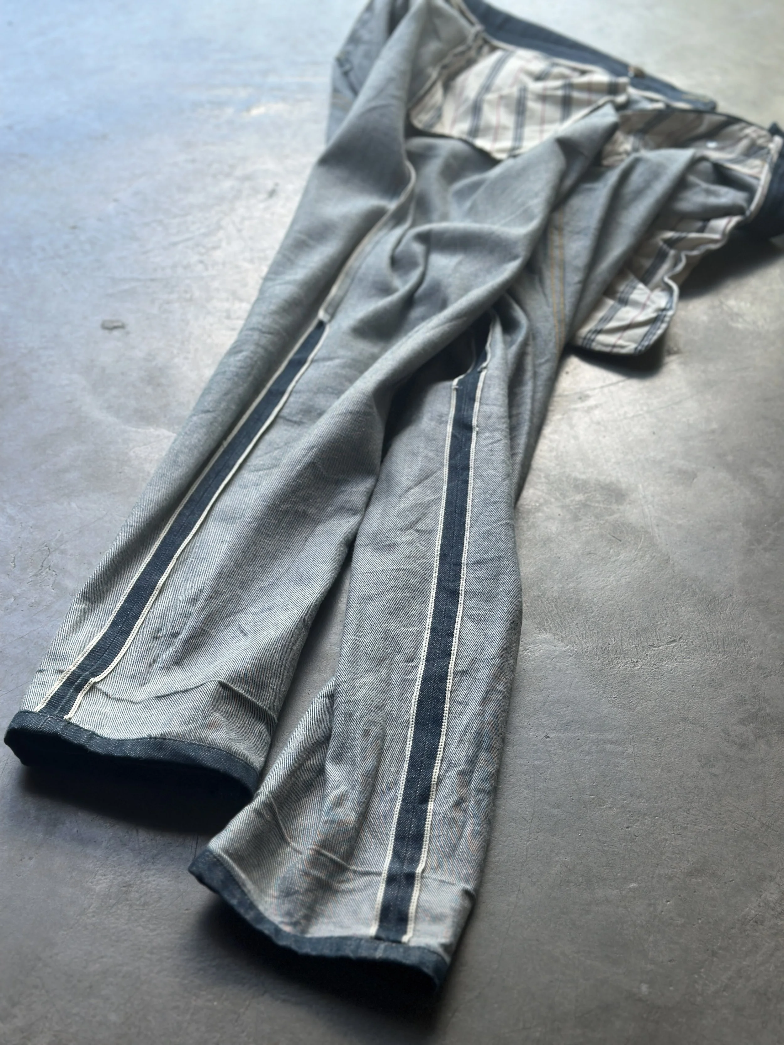 Selvedge 1.jpg