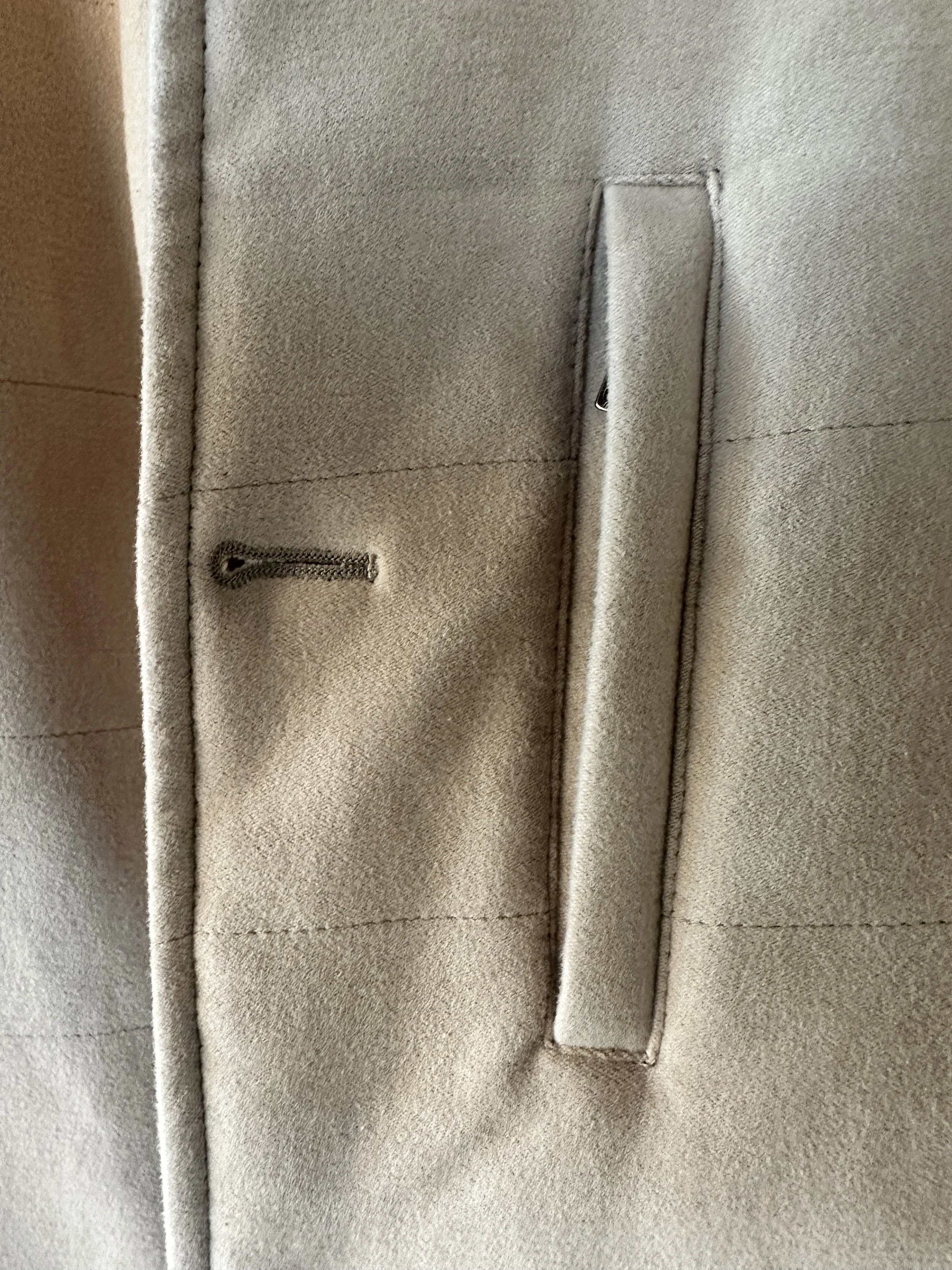 N° 220 - Modern Iconics : Moleskin