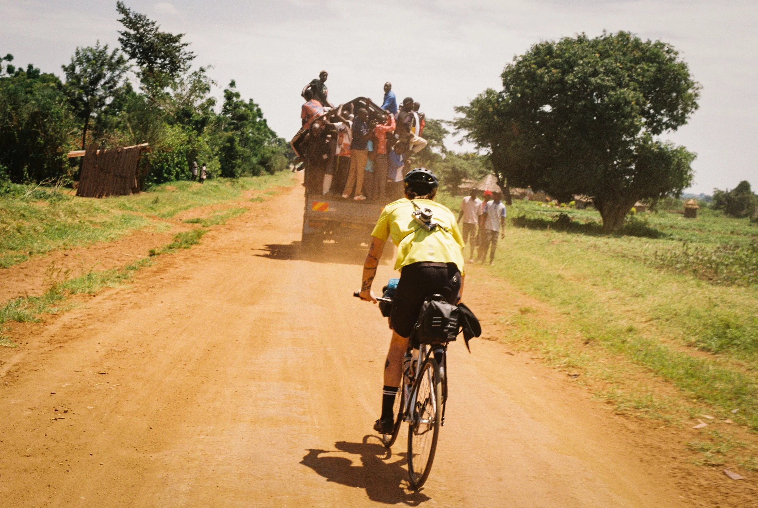 Brakeless In The Pearl of Africa. A Fixed Gear Adventure in Uganda. (Part 1)