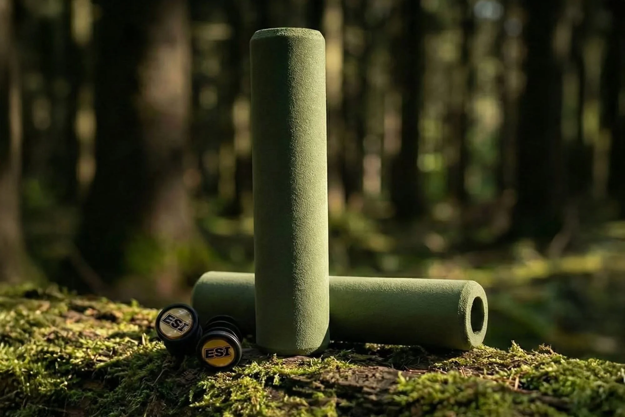 esi-grip-forest-green_2-2000x1333.jpg
