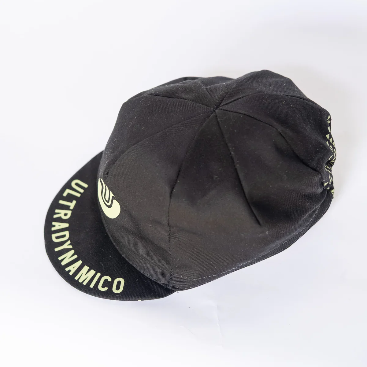 Brut_Black_Cycing_Cap_Main.webp