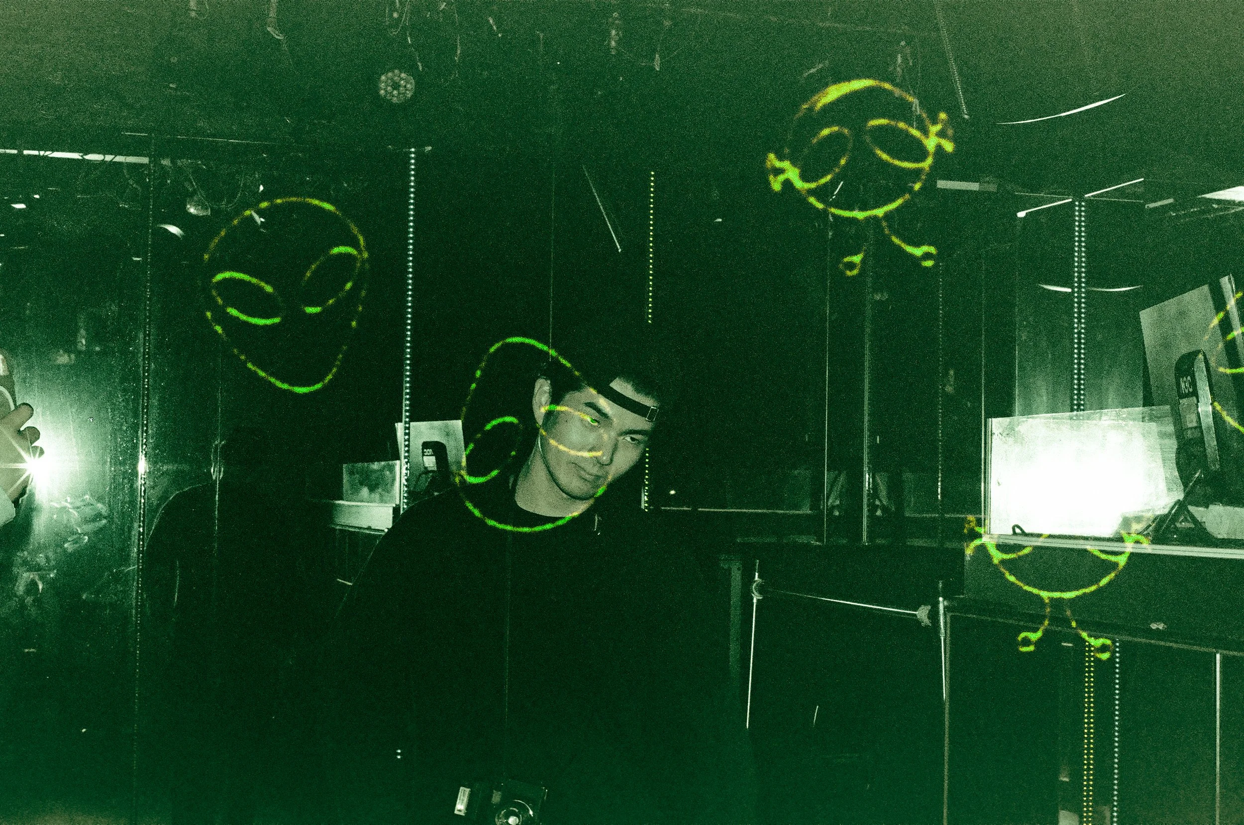 Film Review KONO ALIEN Slow Spin Society Film Photography