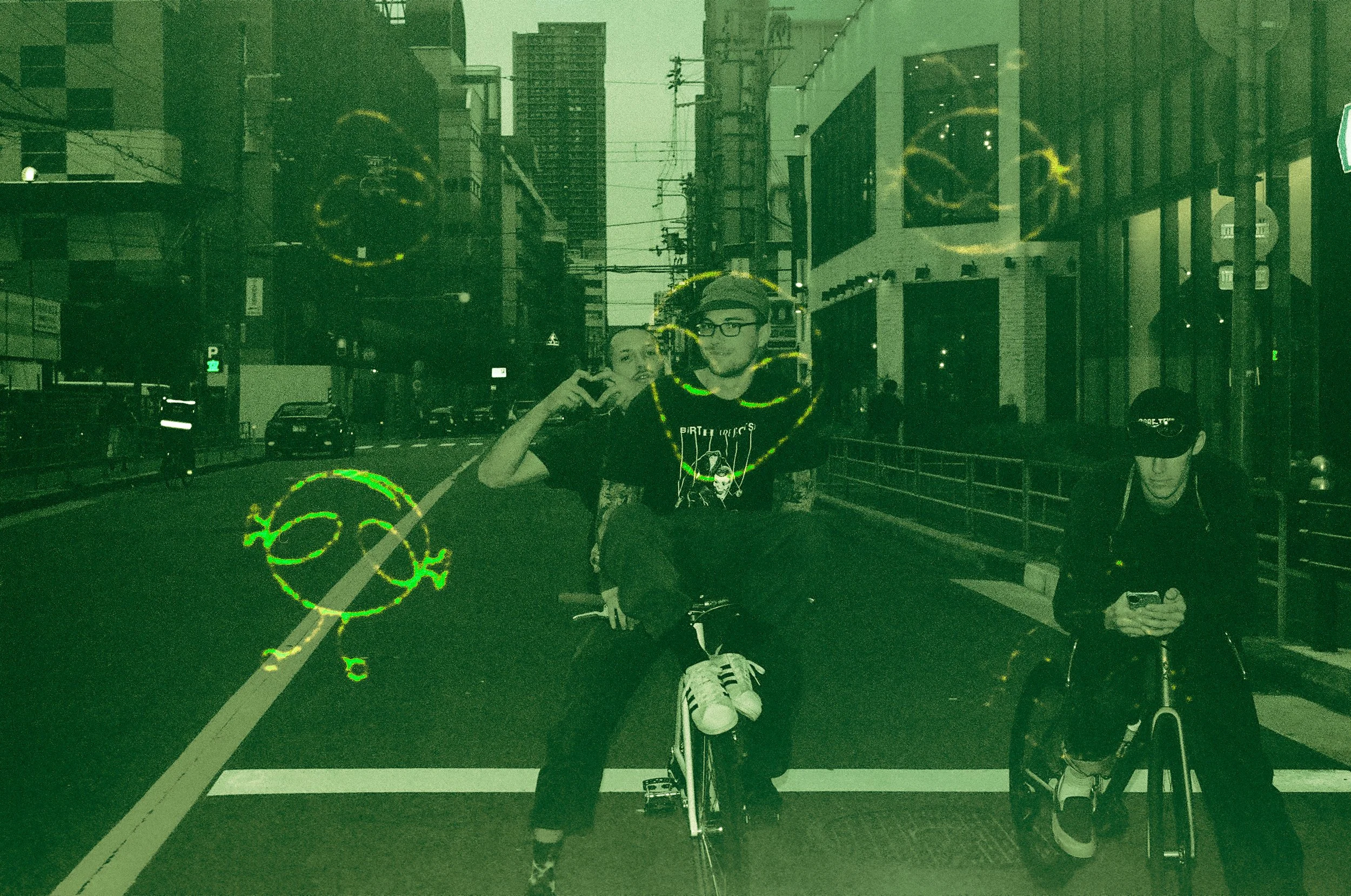 Film Review KONO ALIEN Slow Spin Society Film Photography