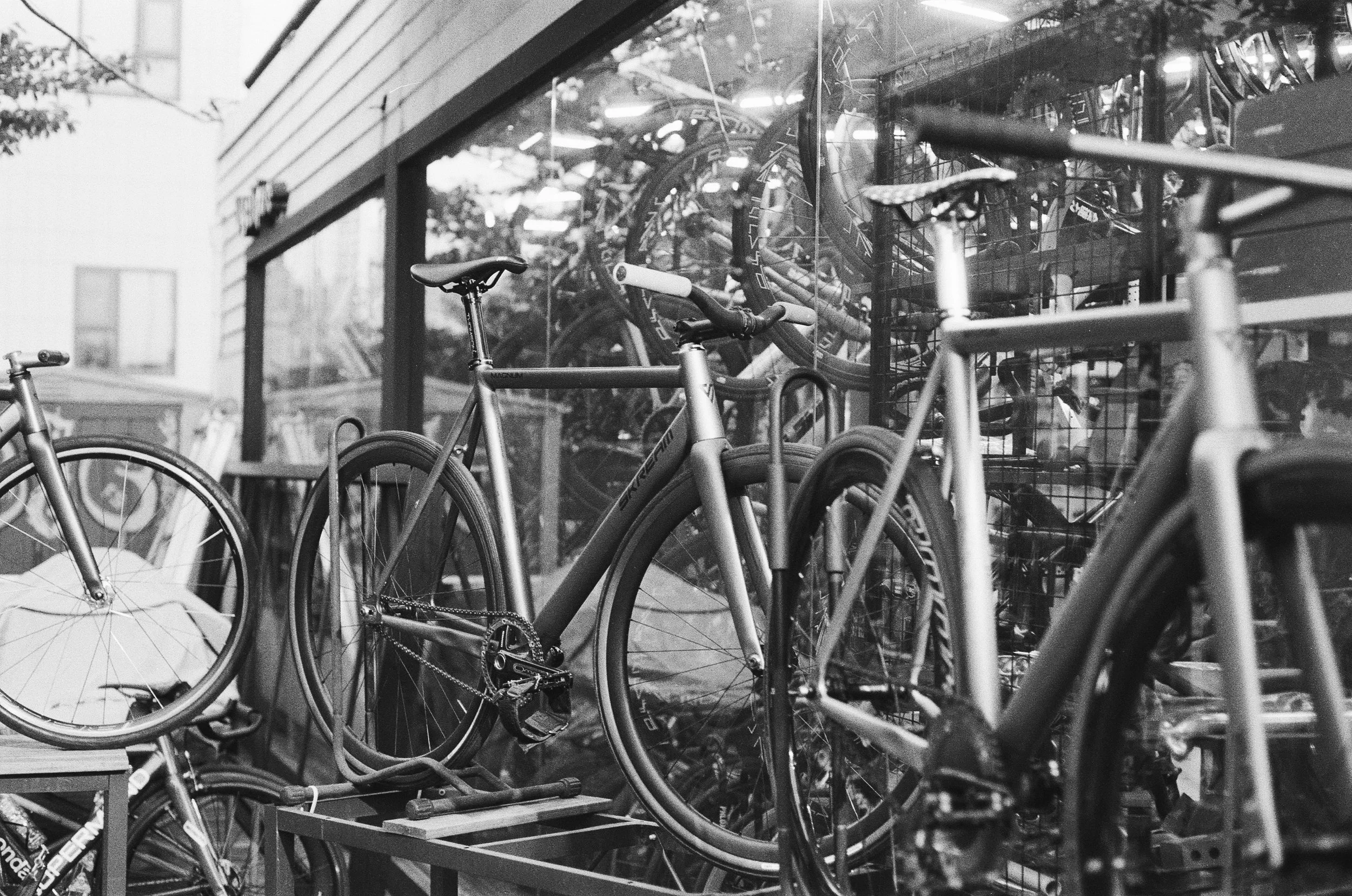 Fixed Gear Track Bike Skream Seoul Launch Party Magnum Opus