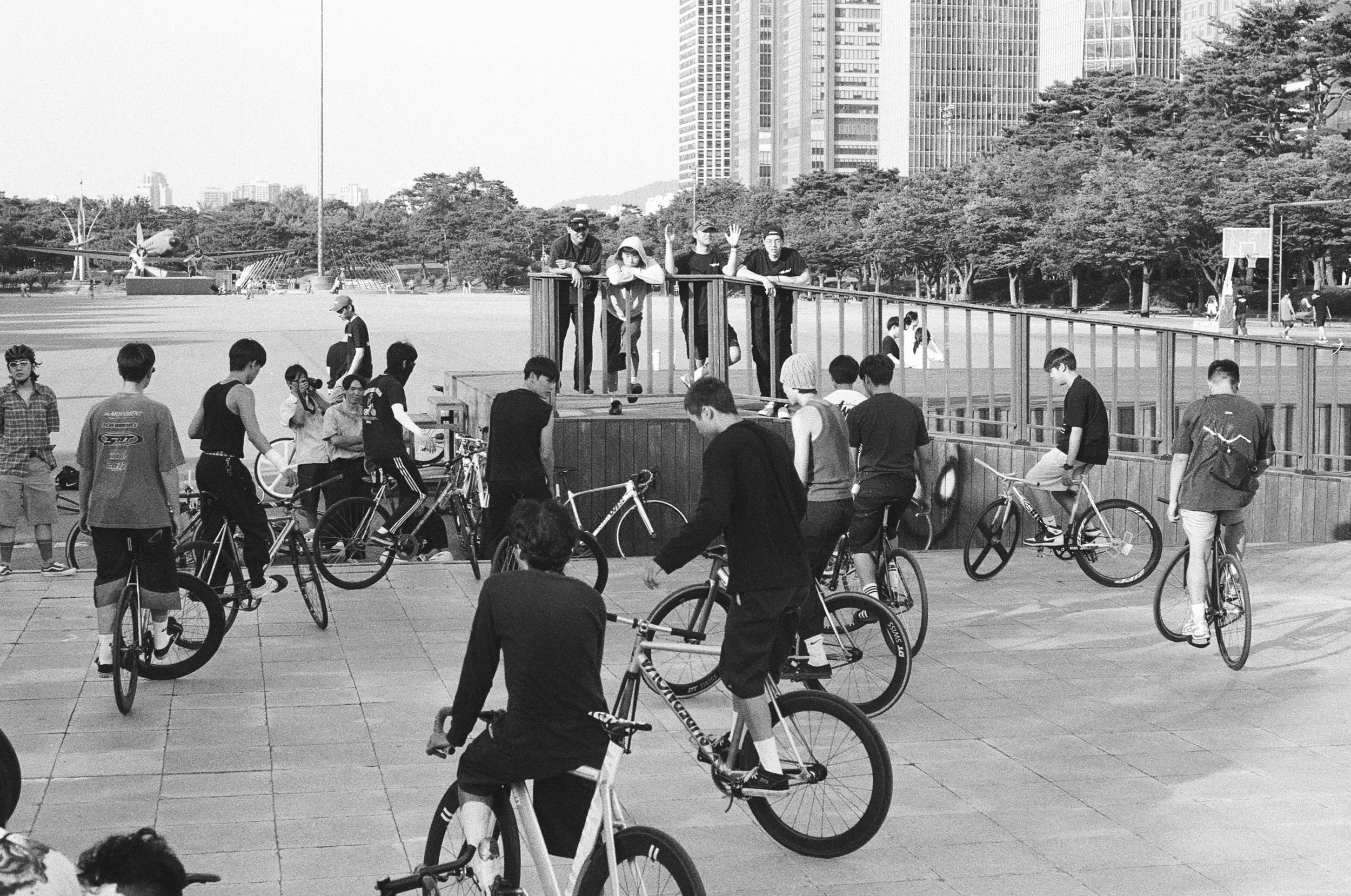 Fixed Gear Track Bike Skream Seoul Launch Party Magnum Opus