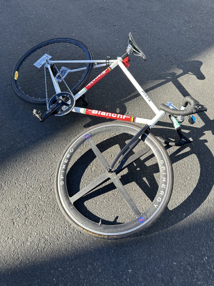 2011-bianchi-pista-50764_13.jpg