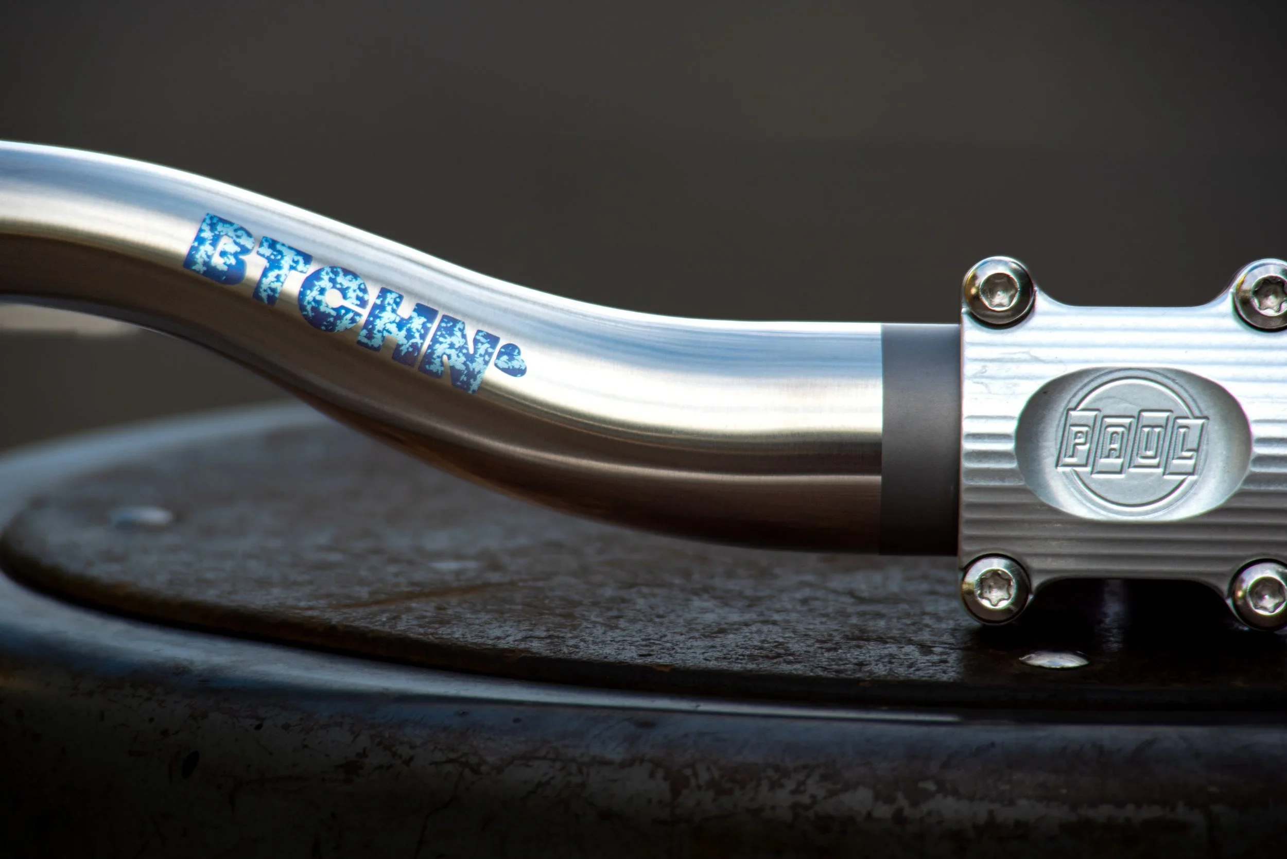 Crust M-30, BTCHN 31.8 Riser Bars, and Crust Mateo Super Gripper